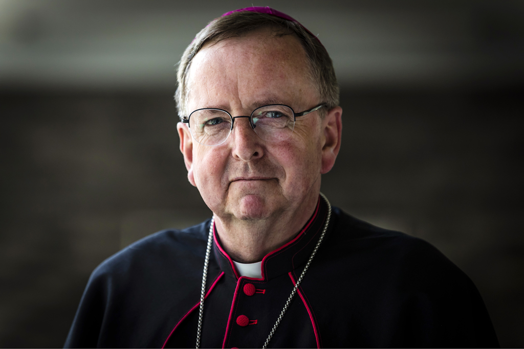 Urheberrechtlich geschuetzte Aufnahmen. Jede Verwendung ist honorarpflichtig und muss beim Urheber angezeigt werden!  [CREDIT: Lars Berg / WWW.LARSBERG.EU - Lars Berg, Von der Tinnenstrasse 13, 48145 Muenster, Germany, mobile +49 179 1379630, Bank: Commerzbank Mnster, IBAN: DE09 4008 0040 0600 9372 00 BIC: DRES DE FF 400, Finanzamt Muenster-Innenstadt, Steuernummer 337/5017/1774, USt-IdNr. DE247738150 - Verwendung nur gegen Namensnennung, Beleg und Honorar entsprechend aktueller MFMPreisliste zzgl. 7 Prozent MwSt - Bei der Verwendung ausserhalb journalistischer Berichterstattung (z.B. Werbung etc.) bitte vorher mit dem Autor Kontakt aufnehmen. Es wird grundsaetzlich keine Einholung von Persoenlichkeits-, Kunst- oder Markenrechten zugesichert, es sei denn, dies ist hier in der Bildbeschriftung ausdruecklich vermerkt. Die Einholung dieser Rechte obliegt dem Nutzer. Es gelten die unter WWW.LARSBERG.EU aufgefuehrten AGB. - NO MODEL RELEASE - ]