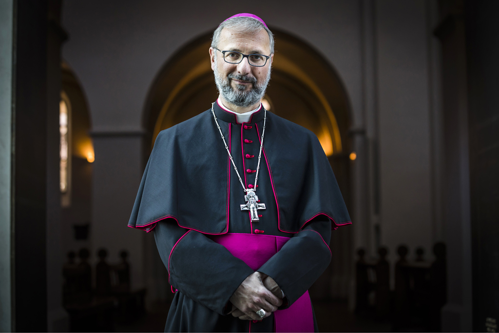 Urheberrechtlich geschuetzte Aufnahmen. Jede Verwendung ist honorarpflichtig und muss beim Urheber angezeigt werden!  [CREDIT: Lars Berg / WWW.LARSBERG.EU - Lars Berg, Von der Tinnenstrasse 13, 48145 Muenster, Germany, mobile +49 179 1379630, Bank: Commerzbank Mnster, IBAN: DE09 4008 0040 0600 9372 00 BIC: DRES DE FF 400, Finanzamt Muenster-Innenstadt, Steuernummer 337/5017/1774, USt-IdNr. DE247738150 - Verwendung nur gegen Namensnennung, Beleg und Honorar entsprechend aktueller MFMPreisliste zzgl. 7 Prozent MwSt - Bei der Verwendung ausserhalb journalistischer Berichterstattung (z.B. Werbung etc.) bitte vorher mit dem Autor Kontakt aufnehmen. Es wird grundsaetzlich keine Einholung von Persoenlichkeits-, Kunst- oder Markenrechten zugesichert, es sei denn, dies ist hier in der Bildbeschriftung ausdruecklich vermerkt. Die Einholung dieser Rechte obliegt dem Nutzer. Es gelten die unter WWW.LARSBERG.EU aufgefuehrten AGB. - NO MODEL RELEASE - ]