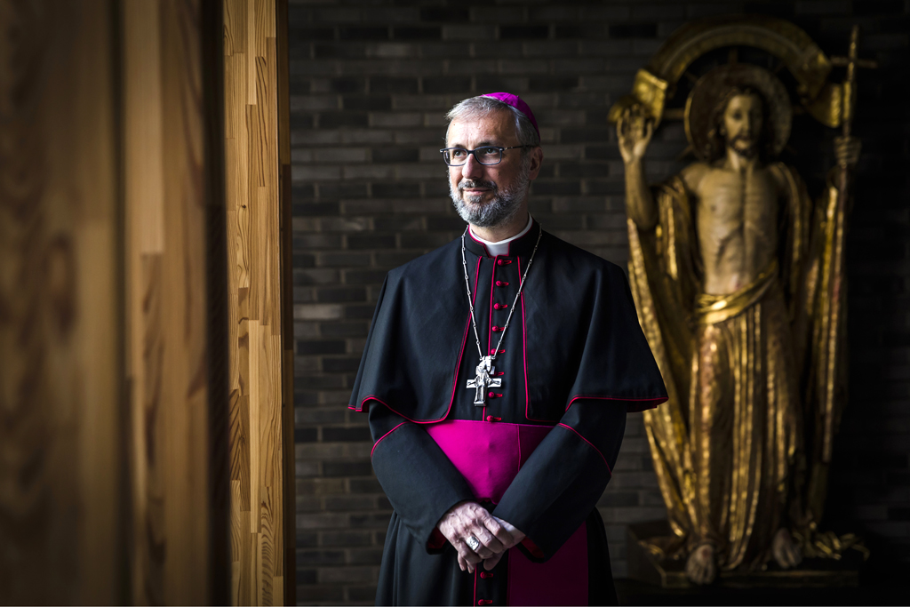 Urheberrechtlich geschuetzte Aufnahmen. Jede Verwendung ist honorarpflichtig und muss beim Urheber angezeigt werden!  [CREDIT: Lars Berg / WWW.LARSBERG.EU - Lars Berg, Von der Tinnenstrasse 13, 48145 Muenster, Germany, mobile +49 179 1379630, Bank: Commerzbank Mnster, IBAN: DE09 4008 0040 0600 9372 00 BIC: DRES DE FF 400, Finanzamt Muenster-Innenstadt, Steuernummer 337/5017/1774, USt-IdNr. DE247738150 - Verwendung nur gegen Namensnennung, Beleg und Honorar entsprechend aktueller MFMPreisliste zzgl. 7 Prozent MwSt - Bei der Verwendung ausserhalb journalistischer Berichterstattung (z.B. Werbung etc.) bitte vorher mit dem Autor Kontakt aufnehmen. Es wird grundsaetzlich keine Einholung von Persoenlichkeits-, Kunst- oder Markenrechten zugesichert, es sei denn, dies ist hier in der Bildbeschriftung ausdruecklich vermerkt. Die Einholung dieser Rechte obliegt dem Nutzer. Es gelten die unter WWW.LARSBERG.EU aufgefuehrten AGB. - NO MODEL RELEASE - ]