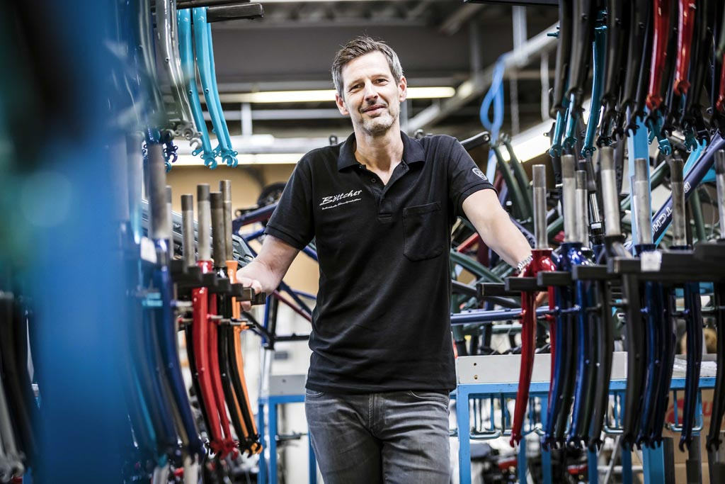 Urheberrechtlich geschuetzte Aufnahmen. Jede Verwendung ist honorarpflichtig und muss beim Urheber angezeigt werden!  [CREDIT: Lars Berg / WWW.LARSBERG.EU - Lars Berg, Von der Tinnenstrasse 13, 48145 Muenster, Germany, mobile +49 179 1379630, Bank: Commerzbank Mnster, IBAN: DE09 4008 0040 0600 9372 00 BIC: DRES DE FF 400, Finanzamt Muenster-Innenstadt, Steuernummer 337/5017/1774, USt-IdNr. DE247738150 - Verwendung nur gegen Namensnennung, Beleg und Honorar entsprechend aktueller MFMPreisliste zzgl. 7 Prozent MwSt - Bei der Verwendung ausserhalb journalistischer Berichterstattung (z.B. Werbung etc.) bitte vorher mit dem Autor Kontakt aufnehmen. Es wird grundsaetzlich keine Einholung von Persoenlichkeits-, Kunst- oder Markenrechten zugesichert, es sei denn, dies ist hier in der Bildbeschriftung ausdruecklich vermerkt. Die Einholung dieser Rechte obliegt dem Nutzer. Es gelten die unter WWW.LARSBERG.EU aufgefuehrten AGB. - NO MODEL RELEASE - ]