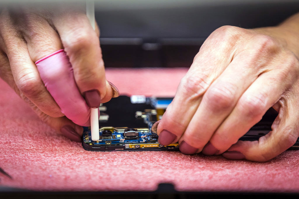 Urheberrechtlich geschuetzte Aufnahmen. Jede Verwendung ist honorarpflichtig und muss beim Urheber angezeigt werden!  [CREDIT: Lars Berg / WWW.LARSBERG.EU - Lars Berg, Von der Tinnenstrasse 13, 48145 Muenster, Germany, mobile +49 179 1379630, Bank: Commerzbank Mnster, IBAN: DE09 4008 0040 0600 9372 00 BIC: DRES DE FF 400, Finanzamt Muenster-Innenstadt, Steuernummer 337/5017/1774, USt-IdNr. DE247738150 - Verwendung nur gegen Namensnennung, Beleg und Honorar entsprechend aktueller MFMPreisliste zzgl. 7 Prozent MwSt - Bei der Verwendung ausserhalb journalistischer Berichterstattung (z.B. Werbung etc.) bitte vorher mit dem Autor Kontakt aufnehmen. Es wird grundsaetzlich keine Einholung von Persoenlichkeits-, Kunst- oder Markenrechten zugesichert, es sei denn, dies ist hier in der Bildbeschriftung ausdruecklich vermerkt. Die Einholung dieser Rechte obliegt dem Nutzer. Es gelten die unter WWW.LARSBERG.EU aufgefuehrten AGB. - NO MODEL RELEASE - ]