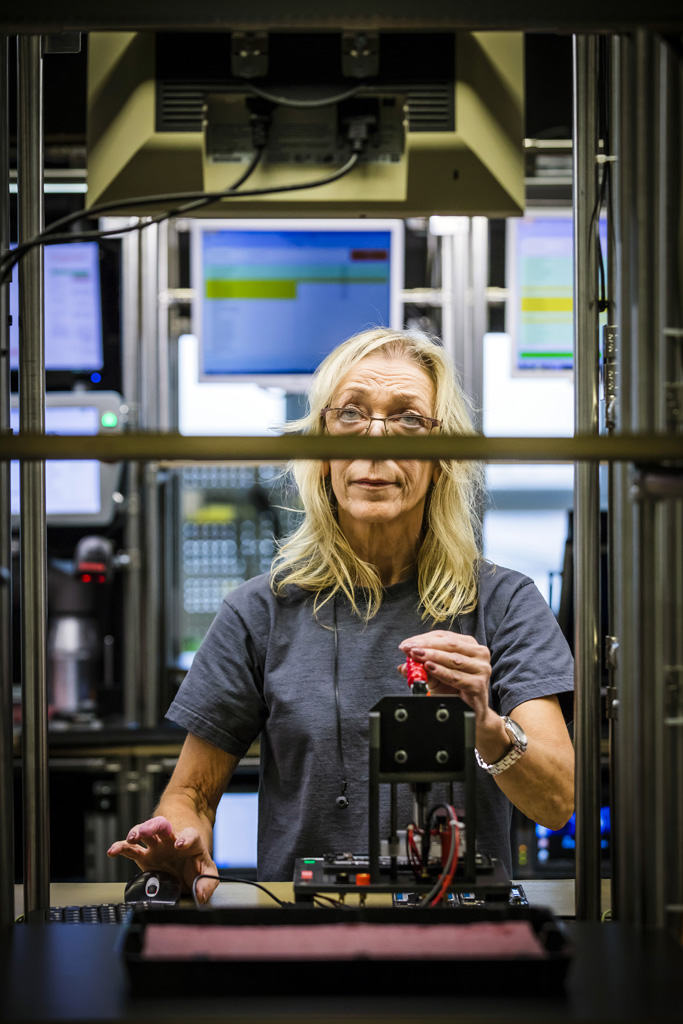 Urheberrechtlich geschuetzte Aufnahmen. Jede Verwendung ist honorarpflichtig und muss beim Urheber angezeigt werden!  [CREDIT: Lars Berg / WWW.LARSBERG.EU - Lars Berg, Von der Tinnenstrasse 13, 48145 Muenster, Germany, mobile +49 179 1379630, Bank: Commerzbank Mnster, IBAN: DE09 4008 0040 0600 9372 00 BIC: DRES DE FF 400, Finanzamt Muenster-Innenstadt, Steuernummer 337/5017/1774, USt-IdNr. DE247738150 - Verwendung nur gegen Namensnennung, Beleg und Honorar entsprechend aktueller MFMPreisliste zzgl. 7 Prozent MwSt - Bei der Verwendung ausserhalb journalistischer Berichterstattung (z.B. Werbung etc.) bitte vorher mit dem Autor Kontakt aufnehmen. Es wird grundsaetzlich keine Einholung von Persoenlichkeits-, Kunst- oder Markenrechten zugesichert, es sei denn, dies ist hier in der Bildbeschriftung ausdruecklich vermerkt. Die Einholung dieser Rechte obliegt dem Nutzer. Es gelten die unter WWW.LARSBERG.EU aufgefuehrten AGB. - NO MODEL RELEASE - ]