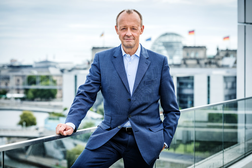 Urheberrechtlich geschuetzte Aufnahmen. Jede Verwendung ist honorarpflichtig und muss beim Urheber angezeigt werden!  [CREDIT: Lars Berg / WWW.LARSBERG.EU - Lars Berg, Von der Tinnenstrasse 13, 48145 Muenster, Germany, mobile +49 179 1379630, Bank: Commerzbank Mnster, IBAN: DE09 4008 0040 0600 9372 00 BIC: DRES DE FF 400, Finanzamt Muenster-Innenstadt, Steuernummer 337/5017/1774, USt-IdNr. DE247738150 - Verwendung nur gegen Namensnennung, Beleg und Honorar entsprechend aktueller MFMPreisliste zzgl. 7 Prozent MwSt - Bei der Verwendung ausserhalb journalistischer Berichterstattung (z.B. Werbung etc.) bitte vorher mit dem Autor Kontakt aufnehmen. Es wird grundsaetzlich keine Einholung von Persoenlichkeits-, Kunst- oder Markenrechten zugesichert, es sei denn, dies ist hier in der Bildbeschriftung ausdruecklich vermerkt. Die Einholung dieser Rechte obliegt dem Nutzer. Es gelten die unter WWW.LARSBERG.EU aufgefuehrten AGB. - NO MODEL RELEASE - ]