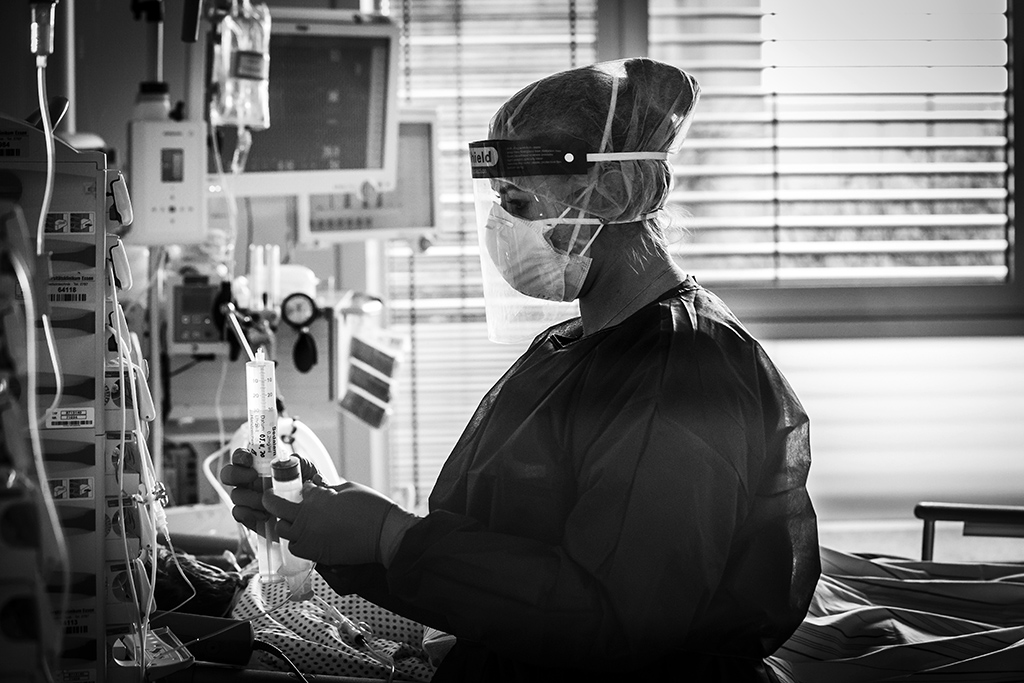 Urheberrechtlich geschuetzte Aufnahmen. Jede Verwendung ist honorarpflichtig und muss beim Urheber angezeigt werden!  [CREDIT: Lars Berg / WWW.LARSBERG.EU - Lars Berg, Von der Tinnenstrasse 13, 48145 Muenster, Germany, mobile +49 179 1379630, Bank: Commerzbank Mnster, IBAN: DE09 4008 0040 0600 9372 00 BIC: DRES DE FF 400, Finanzamt Muenster-Innenstadt, Steuernummer 337/5017/1774, USt-IdNr. DE247738150 - Verwendung nur gegen Namensnennung, Beleg und Honorar entsprechend aktueller MFMPreisliste zzgl. 7 Prozent MwSt - Bei der Verwendung ausserhalb journalistischer Berichterstattung (z.B. Werbung etc.) bitte vorher mit dem Autor Kontakt aufnehmen. Es wird grundsaetzlich keine Einholung von Persoenlichkeits-, Kunst- oder Markenrechten zugesichert, es sei denn, dies ist hier in der Bildbeschriftung ausdruecklich vermerkt. Die Einholung dieser Rechte obliegt dem Nutzer. Es gelten die unter WWW.LARSBERG.EU aufgefuehrten AGB. - NO MODEL RELEASE - ]