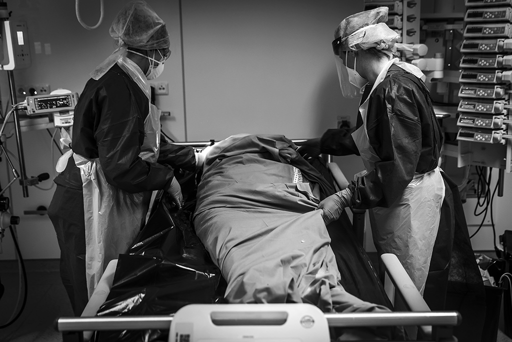 Urheberrechtlich geschuetzte Aufnahmen. Jede Verwendung ist honorarpflichtig und muss beim Urheber angezeigt werden!  [CREDIT: Lars Berg / WWW.LARSBERG.EU - Lars Berg, Von der Tinnenstrasse 13, 48145 Muenster, Germany, mobile +49 179 1379630, Bank: Commerzbank Mnster, IBAN: DE09 4008 0040 0600 9372 00 BIC: DRES DE FF 400, Finanzamt Muenster-Innenstadt, Steuernummer 337/5017/1774, USt-IdNr. DE247738150 - Verwendung nur gegen Namensnennung, Beleg und Honorar entsprechend aktueller MFMPreisliste zzgl. 7 Prozent MwSt - Bei der Verwendung ausserhalb journalistischer Berichterstattung (z.B. Werbung etc.) bitte vorher mit dem Autor Kontakt aufnehmen. Es wird grundsaetzlich keine Einholung von Persoenlichkeits-, Kunst- oder Markenrechten zugesichert, es sei denn, dies ist hier in der Bildbeschriftung ausdruecklich vermerkt. Die Einholung dieser Rechte obliegt dem Nutzer. Es gelten die unter WWW.LARSBERG.EU aufgefuehrten AGB. - NO MODEL RELEASE - ]