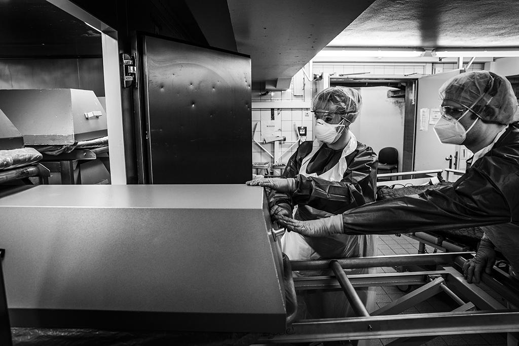 Urheberrechtlich geschuetzte Aufnahmen. Jede Verwendung ist honorarpflichtig und muss beim Urheber angezeigt werden!  [CREDIT: Lars Berg / WWW.LARSBERG.EU - Lars Berg, Von der Tinnenstrasse 13, 48145 Muenster, Germany, mobile +49 179 1379630, Bank: Commerzbank Mnster, IBAN: DE09 4008 0040 0600 9372 00 BIC: DRES DE FF 400, Finanzamt Muenster-Innenstadt, Steuernummer 337/5017/1774, USt-IdNr. DE247738150 - Verwendung nur gegen Namensnennung, Beleg und Honorar entsprechend aktueller MFMPreisliste zzgl. 7 Prozent MwSt - Bei der Verwendung ausserhalb journalistischer Berichterstattung (z.B. Werbung etc.) bitte vorher mit dem Autor Kontakt aufnehmen. Es wird grundsaetzlich keine Einholung von Persoenlichkeits-, Kunst- oder Markenrechten zugesichert, es sei denn, dies ist hier in der Bildbeschriftung ausdruecklich vermerkt. Die Einholung dieser Rechte obliegt dem Nutzer. Es gelten die unter WWW.LARSBERG.EU aufgefuehrten AGB. - NO MODEL RELEASE - ]