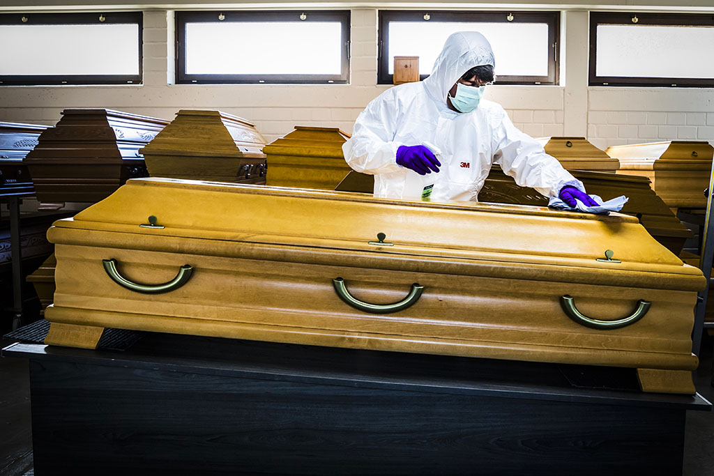 Urheberrechtlich geschuetzte Aufnahmen. Jede Verwendung ist honorarpflichtig und muss beim Urheber angezeigt werden!  [CREDIT: Lars Berg / WWW.LARSBERG.EU Ê- Lars Berg, Von der Tinnenstrasse 13, 48145 Muenster, Germany, mobile +49 179 1379630, Bank: Commerzbank Mnster, IBAN: DE09 4008 0040 0600 9372 00 BIC: DRES DE FF 400, Finanzamt Muenster-Innenstadt, Steuernummer 337/5017/1774, USt-IdNr. DE247738150 - Verwendung nur gegen Namensnennung, Beleg und Honorar entsprechend aktueller MFMPreisliste zzgl. 7 Prozent MwSt - Bei der Verwendung ausserhalb journalistischer Berichterstattung (z.B. Werbung etc.) bitte vorher mit dem Autor Kontakt aufnehmen. Es wird grundsaetzlich keine Einholung von Persoenlichkeits-, Kunst- oder Markenrechten zugesichert, es sei denn, dies ist hier in der Bildbeschriftung ausdruecklich vermerkt. Die Einholung dieser Rechte obliegt dem Nutzer. Es gelten die unter WWW.LARSBERG.EU aufgefhrten AGB. - NO MODEL RELEASE - ]