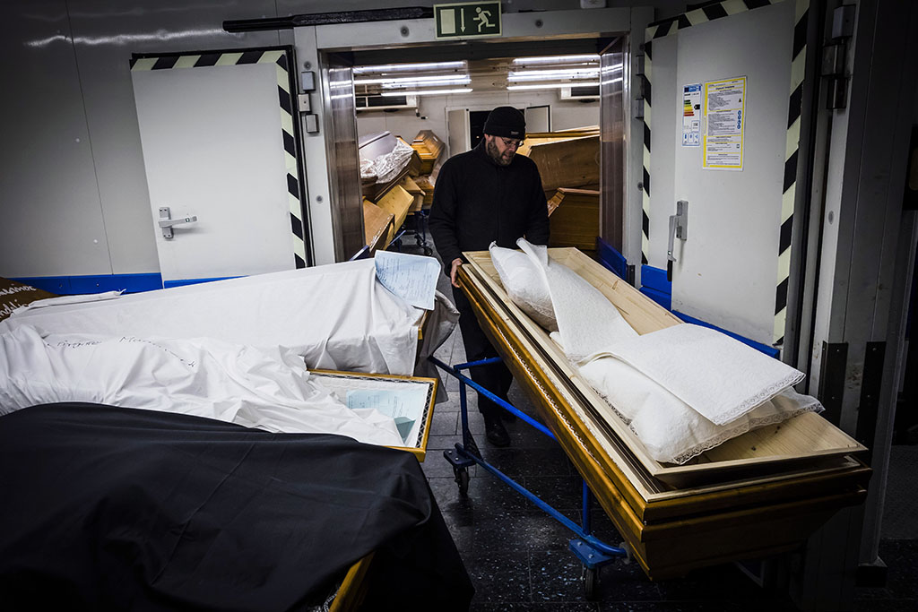 Urheberrechtlich geschuetzte Aufnahmen. Jede Verwendung ist honorarpflichtig und muss beim Urheber angezeigt werden!  [CREDIT: Lars Berg / WWW.LARSBERG.EU - Lars Berg, Von der Tinnenstrasse 13, 48145 Muenster, Germany, mobile +49 179 1379630, Bank: Commerzbank Mnster, IBAN: DE09 4008 0040 0600 9372 00 BIC: DRES DE FF 400, Finanzamt Muenster-Innenstadt, Steuernummer 337/5017/1774, USt-IdNr. DE247738150 - Verwendung nur gegen Namensnennung, Beleg und Honorar entsprechend aktueller MFMPreisliste zzgl. 7 Prozent MwSt - Bei der Verwendung ausserhalb journalistischer Berichterstattung (z.B. Werbung etc.) bitte vorher mit dem Autor Kontakt aufnehmen. Es wird grundsaetzlich keine Einholung von Persoenlichkeits-, Kunst- oder Markenrechten zugesichert, es sei denn, dies ist hier in der Bildbeschriftung ausdruecklich vermerkt. Die Einholung dieser Rechte obliegt dem Nutzer. Es gelten die unter WWW.LARSBERG.EU aufgefuehrten AGB. - NO MODEL RELEASE - ]