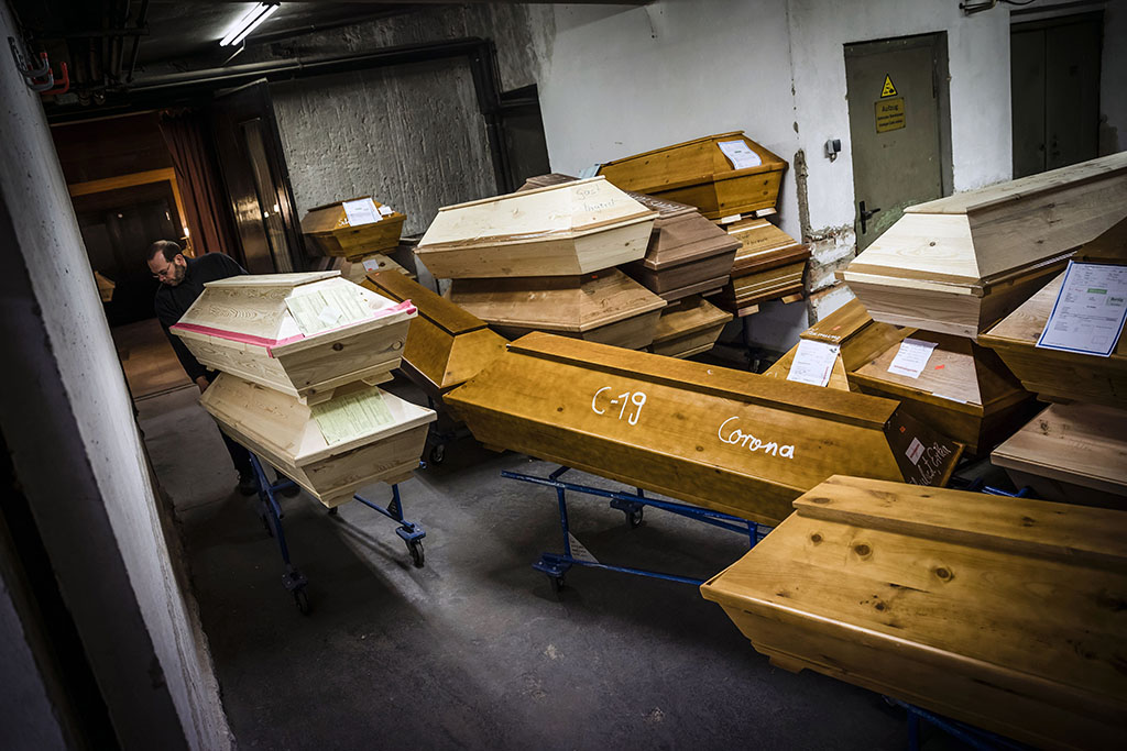 Urheberrechtlich geschuetzte Aufnahmen. Jede Verwendung ist honorarpflichtig und muss beim Urheber angezeigt werden!  [CREDIT: Lars Berg / WWW.LARSBERG.EU - Lars Berg, Von der Tinnenstrasse 13, 48145 Muenster, Germany, mobile +49 179 1379630, Bank: Commerzbank Mnster, IBAN: DE09 4008 0040 0600 9372 00 BIC: DRES DE FF 400, Finanzamt Muenster-Innenstadt, Steuernummer 337/5017/1774, USt-IdNr. DE247738150 - Verwendung nur gegen Namensnennung, Beleg und Honorar entsprechend aktueller MFMPreisliste zzgl. 7 Prozent MwSt - Bei der Verwendung ausserhalb journalistischer Berichterstattung (z.B. Werbung etc.) bitte vorher mit dem Autor Kontakt aufnehmen. Es wird grundsaetzlich keine Einholung von Persoenlichkeits-, Kunst- oder Markenrechten zugesichert, es sei denn, dies ist hier in der Bildbeschriftung ausdruecklich vermerkt. Die Einholung dieser Rechte obliegt dem Nutzer. Es gelten die unter WWW.LARSBERG.EU aufgefuehrten AGB. - NO MODEL RELEASE - ]