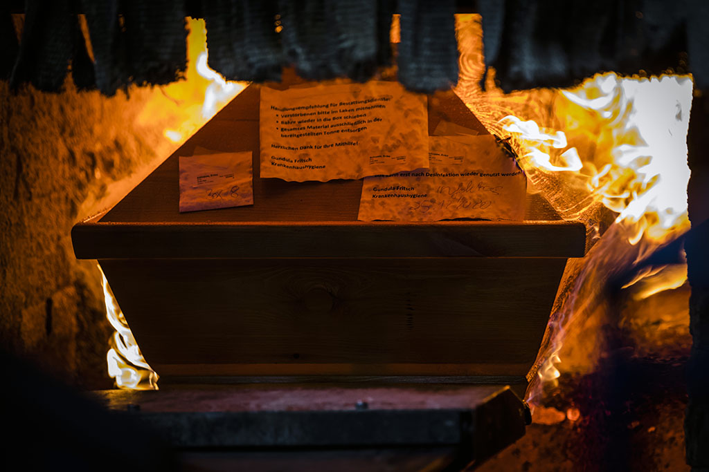 Urheberrechtlich geschuetzte Aufnahmen. Jede Verwendung ist honorarpflichtig und muss beim Urheber angezeigt werden!  [CREDIT: Lars Berg / WWW.LARSBERG.EU - Lars Berg, Von der Tinnenstrasse 13, 48145 Muenster, Germany, mobile +49 179 1379630, Bank: Commerzbank Mnster, IBAN: DE09 4008 0040 0600 9372 00 BIC: DRES DE FF 400, Finanzamt Muenster-Innenstadt, Steuernummer 337/5017/1774, USt-IdNr. DE247738150 - Verwendung nur gegen Namensnennung, Beleg und Honorar entsprechend aktueller MFMPreisliste zzgl. 7 Prozent MwSt - Bei der Verwendung ausserhalb journalistischer Berichterstattung (z.B. Werbung etc.) bitte vorher mit dem Autor Kontakt aufnehmen. Es wird grundsaetzlich keine Einholung von Persoenlichkeits-, Kunst- oder Markenrechten zugesichert, es sei denn, dies ist hier in der Bildbeschriftung ausdruecklich vermerkt. Die Einholung dieser Rechte obliegt dem Nutzer. Es gelten die unter WWW.LARSBERG.EU aufgefuehrten AGB. - NO MODEL RELEASE - ]