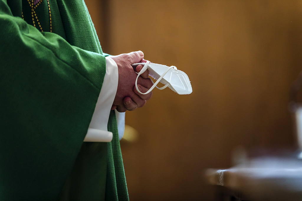 Urheberrechtlich geschuetzte Aufnahmen. Jede Verwendung ist honorarpflichtig und muss beim Urheber angezeigt werden!  [CREDIT: Lars Berg / WWW.LARSBERG.EU - Lars Berg, Von der Tinnenstrasse 13, 48145 Muenster, Germany, mobile +49 179 1379630, Bank: Commerzbank Mnster, IBAN: DE09 4008 0040 0600 9372 00 BIC: DRES DE FF 400, Finanzamt Muenster-Innenstadt, Steuernummer 337/5017/1774, USt-IdNr. DE247738150 - Verwendung nur gegen Namensnennung, Beleg und Honorar entsprechend aktueller MFMPreisliste zzgl. 7 Prozent MwSt - Bei der Verwendung ausserhalb journalistischer Berichterstattung (z.B. Werbung etc.) bitte vorher mit dem Autor Kontakt aufnehmen. Es wird grundsaetzlich keine Einholung von Persoenlichkeits-, Kunst- oder Markenrechten zugesichert, es sei denn, dies ist hier in der Bildbeschriftung ausdruecklich vermerkt. Die Einholung dieser Rechte obliegt dem Nutzer. Es gelten die unter WWW.LARSBERG.EU aufgefuehrten AGB. - NO MODEL RELEASE - ]