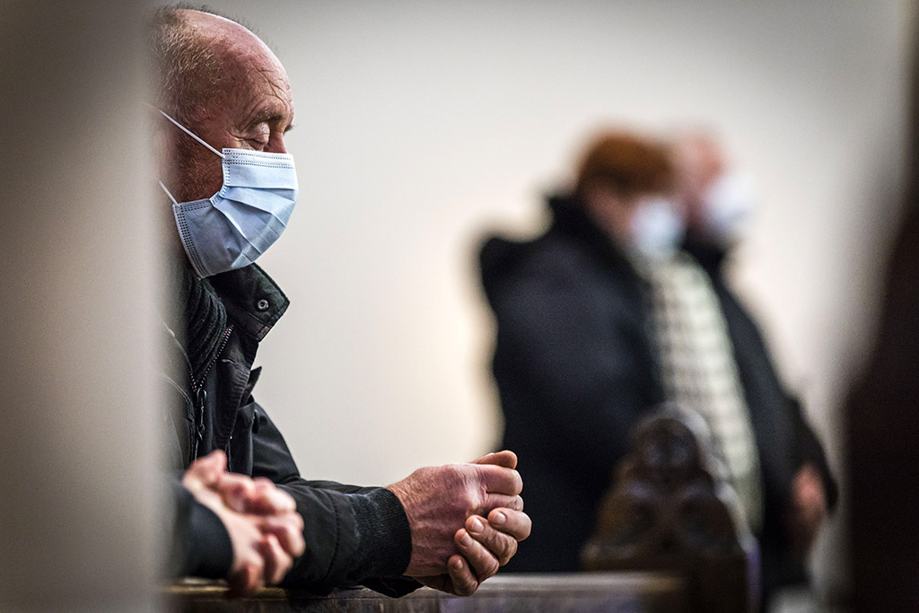 Urheberrechtlich geschuetzte Aufnahmen. Jede Verwendung ist honorarpflichtig und muss beim Urheber angezeigt werden!  [CREDIT: Lars Berg / WWW.LARSBERG.EU - Lars Berg, Von der Tinnenstrasse 13, 48145 Muenster, Germany, mobile +49 179 1379630, Bank: Commerzbank Mnster, IBAN: DE09 4008 0040 0600 9372 00 BIC: DRES DE FF 400, Finanzamt Muenster-Innenstadt, Steuernummer 337/5017/1774, USt-IdNr. DE247738150 - Verwendung nur gegen Namensnennung, Beleg und Honorar entsprechend aktueller MFMPreisliste zzgl. 7 Prozent MwSt - Bei der Verwendung ausserhalb journalistischer Berichterstattung (z.B. Werbung etc.) bitte vorher mit dem Autor Kontakt aufnehmen. Es wird grundsaetzlich keine Einholung von Persoenlichkeits-, Kunst- oder Markenrechten zugesichert, es sei denn, dies ist hier in der Bildbeschriftung ausdruecklich vermerkt. Die Einholung dieser Rechte obliegt dem Nutzer. Es gelten die unter WWW.LARSBERG.EU aufgefuehrten AGB. - NO MODEL RELEASE - ]