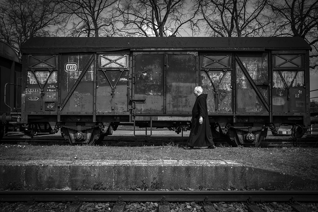 Urheberrechtlich geschuetzte Aufnahmen. Jede Verwendung ist honorarpflichtig und muss beim Urheber angezeigt werden!  [CREDIT: Lars Berg / WWW.LARSBERG.EU - Lars Berg, Von der Tinnenstrasse 13, 48145 Muenster, Germany, mobile +49 179 1379630, Bank: Commerzbank Mnster, IBAN: DE09 4008 0040 0600 9372 00 BIC: DRES DE FF 400, Finanzamt Muenster-Innenstadt, Steuernummer 337/5017/1774, USt-IdNr. DE247738150 - Verwendung nur gegen Namensnennung, Beleg und Honorar entsprechend aktueller MFMPreisliste zzgl. 7 Prozent MwSt - Bei der Verwendung ausserhalb journalistischer Berichterstattung (z.B. Werbung etc.) bitte vorher mit dem Autor Kontakt aufnehmen. Es wird grundsaetzlich keine Einholung von Persoenlichkeits-, Kunst- oder Markenrechten zugesichert, es sei denn, dies ist hier in der Bildbeschriftung ausdruecklich vermerkt. Die Einholung dieser Rechte obliegt dem Nutzer. Es gelten die unter WWW.LARSBERG.EU aufgefuehrten AGB. - NO MODEL RELEASE - ]
