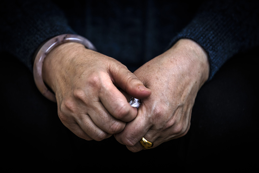 Urheberrechtlich geschuetzte Aufnahmen. Jede Verwendung ist honorarpflichtig und muss beim Urheber angezeigt werden!  [CREDIT: Lars Berg / WWW.LARSBERG.EU - Lars Berg, Von der Tinnenstrasse 13, 48145 Muenster, Germany, mobile +49 179 1379630, Bank: Commerzbank Mnster, IBAN: DE09 4008 0040 0600 9372 00 BIC: DRES DE FF 400, Finanzamt Muenster-Innenstadt, Steuernummer 337/5017/1774, USt-IdNr. DE247738150 - Verwendung nur gegen Namensnennung, Beleg und Honorar entsprechend aktueller MFMPreisliste zzgl. 7 Prozent MwSt - Bei der Verwendung ausserhalb journalistischer Berichterstattung (z.B. Werbung etc.) bitte vorher mit dem Autor Kontakt aufnehmen. Es wird grundsaetzlich keine Einholung von Persoenlichkeits-, Kunst- oder Markenrechten zugesichert, es sei denn, dies ist hier in der Bildbeschriftung ausdruecklich vermerkt. Die Einholung dieser Rechte obliegt dem Nutzer. Es gelten die unter WWW.LARSBERG.EU aufgefuehrten AGB. - NO MODEL RELEASE - ]