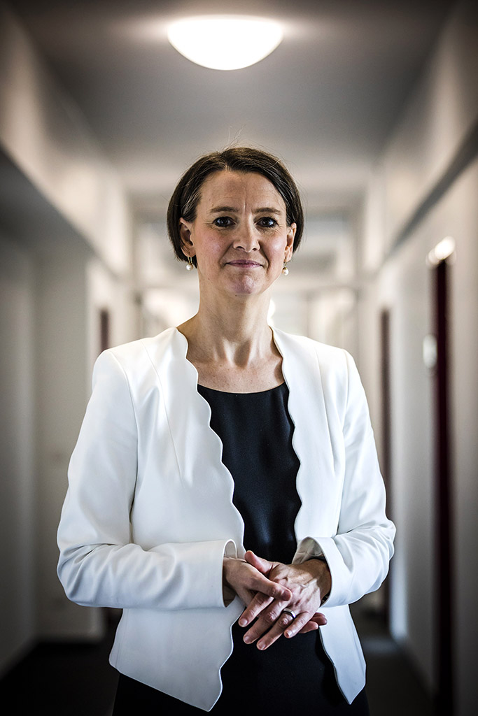 Urheberrechtlich geschuetzte Aufnahmen. Jede Verwendung ist honorarpflichtig und muss beim Urheber angezeigt werden!  [CREDIT: Lars Berg / WWW.LARSBERG.EU - Lars Berg, Von der Tinnenstrasse 13, 48145 Muenster, Germany, mobile +49 179 1379630, Bank: Commerzbank Mnster, IBAN: DE09 4008 0040 0600 9372 00 BIC: DRES DE FF 400, Finanzamt Muenster-Innenstadt, Steuernummer 337/5017/1774, USt-IdNr. DE247738150 - Verwendung nur gegen Namensnennung, Beleg und Honorar entsprechend aktueller MFMPreisliste zzgl. 7 Prozent MwSt - Bei der Verwendung ausserhalb journalistischer Berichterstattung (z.B. Werbung etc.) bitte vorher mit dem Autor Kontakt aufnehmen. Es wird grundsaetzlich keine Einholung von Persoenlichkeits-, Kunst- oder Markenrechten zugesichert, es sei denn, dies ist hier in der Bildbeschriftung ausdruecklich vermerkt. Die Einholung dieser Rechte obliegt dem Nutzer. Es gelten die unter WWW.LARSBERG.EU aufgefuehrten AGB. - NO MODEL RELEASE - ]