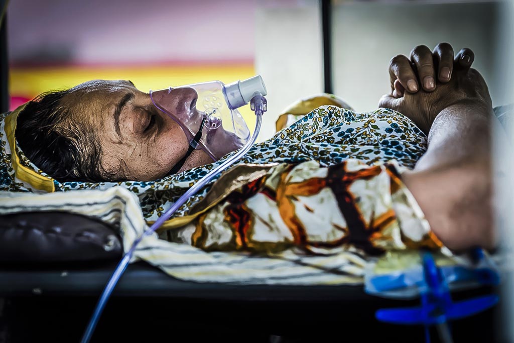 Urheberrechtlich geschuetzte Aufnahmen. Jede Verwendung ist honorarpflichtig und muss beim Urheber angezeigt werden!  [CREDIT: Lars Berg / WWW.LARSBERG.EU - Lars Berg, Von der Tinnenstrasse 13, 48145 Muenster, Germany, mobile +49 179 1379630, Bank: Commerzbank Mnster, IBAN: DE09 4008 0040 0600 9372 00 BIC: DRES DE FF 400, Finanzamt Muenster-Innenstadt, Steuernummer 337/5017/1774, USt-IdNr. DE247738150 - Verwendung nur gegen Namensnennung, Beleg und Honorar entsprechend aktueller MFMPreisliste zzgl. 7 Prozent MwSt - Bei der Verwendung ausserhalb journalistischer Berichterstattung (z.B. Werbung etc.) bitte vorher mit dem Autor Kontakt aufnehmen. Es wird grundsaetzlich keine Einholung von Persoenlichkeits-, Kunst- oder Markenrechten zugesichert, es sei denn, dies ist hier in der Bildbeschriftung ausdruecklich vermerkt. Die Einholung dieser Rechte obliegt dem Nutzer. Es gelten die unter WWW.LARSBERG.EU aufgefuehrten AGB. - NO MODEL RELEASE - ]