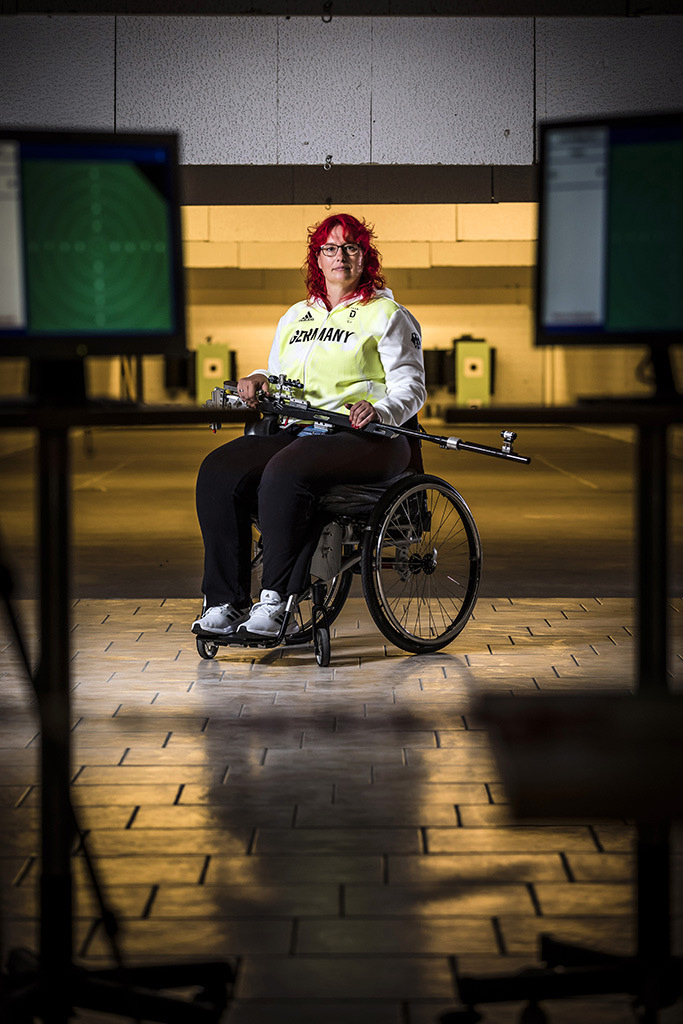 Urheberrechtlich geschuetzte Aufnahmen. Jede Verwendung ist honorarpflichtig und muss beim Urheber angezeigt werden!  [CREDIT: Lars Berg / WWW.LARSBERG.EU - Lars Berg, Von der Tinnenstrasse 13, 48145 Muenster, Germany, mobile +49 179 1379630, Bank: Commerzbank Mnster, IBAN: DE09 4008 0040 0600 9372 00 BIC: DRES DE FF 400, Finanzamt Muenster-Innenstadt, Steuernummer 337/5017/1774, USt-IdNr. DE247738150 - Verwendung nur gegen Namensnennung, Beleg und Honorar entsprechend aktueller MFMPreisliste zzgl. 7 Prozent MwSt - Bei der Verwendung ausserhalb journalistischer Berichterstattung (z.B. Werbung etc.) bitte vorher mit dem Autor Kontakt aufnehmen. Es wird grundsaetzlich keine Einholung von Persoenlichkeits-, Kunst- oder Markenrechten zugesichert, es sei denn, dies ist hier in der Bildbeschriftung ausdruecklich vermerkt. Die Einholung dieser Rechte obliegt dem Nutzer. Es gelten die unter WWW.LARSBERG.EU aufgefuehrten AGB. - NO MODEL RELEASE - ]