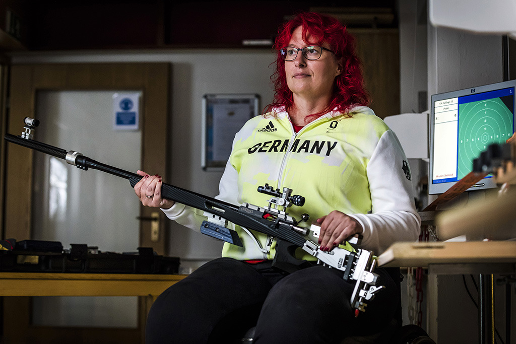 Urheberrechtlich geschuetzte Aufnahmen. Jede Verwendung ist honorarpflichtig und muss beim Urheber angezeigt werden!  [CREDIT: Lars Berg / WWW.LARSBERG.EU - Lars Berg, Von der Tinnenstrasse 13, 48145 Muenster, Germany, mobile +49 179 1379630, Bank: Commerzbank Mnster, IBAN: DE09 4008 0040 0600 9372 00 BIC: DRES DE FF 400, Finanzamt Muenster-Innenstadt, Steuernummer 337/5017/1774, USt-IdNr. DE247738150 - Verwendung nur gegen Namensnennung, Beleg und Honorar entsprechend aktueller MFMPreisliste zzgl. 7 Prozent MwSt - Bei der Verwendung ausserhalb journalistischer Berichterstattung (z.B. Werbung etc.) bitte vorher mit dem Autor Kontakt aufnehmen. Es wird grundsaetzlich keine Einholung von Persoenlichkeits-, Kunst- oder Markenrechten zugesichert, es sei denn, dies ist hier in der Bildbeschriftung ausdruecklich vermerkt. Die Einholung dieser Rechte obliegt dem Nutzer. Es gelten die unter WWW.LARSBERG.EU aufgefuehrten AGB. - NO MODEL RELEASE - ]