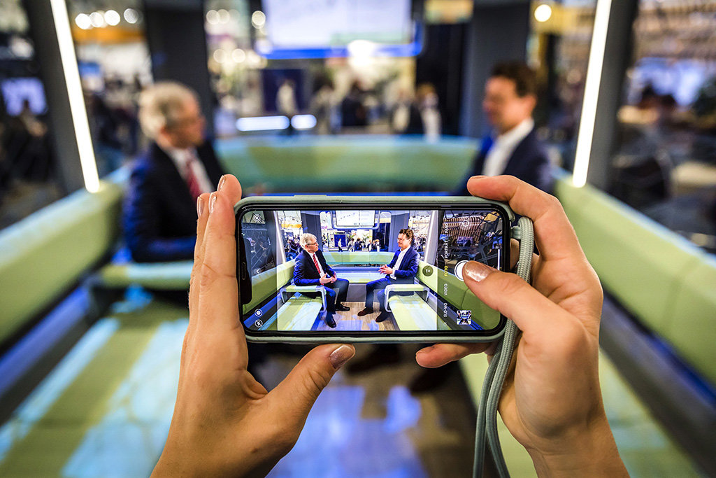 Urheberrechtlich geschuetzte Aufnahmen. Jede Verwendung ist honorarpflichtig und muss beim Urheber angezeigt werden!  [CREDIT: Lars Berg / WWW.LARSBERG.EU - Lars Berg, Von der Tinnenstrasse 13, 48145 Muenster, Germany, mobile +49 179 1379630, Bank: Commerzbank Mnster, IBAN: DE09 4008 0040 0600 9372 00 BIC: DRES DE FF 400, Finanzamt Muenster-Innenstadt, Steuernummer 337/5017/1774, USt-IdNr. DE247738150 - Verwendung nur gegen Namensnennung, Beleg und Honorar entsprechend aktueller MFMPreisliste zzgl. 7 Prozent MwSt - Bei der Verwendung ausserhalb journalistischer Berichterstattung (z.B. Werbung etc.) bitte vorher mit dem Autor Kontakt aufnehmen. Es wird grundsaetzlich keine Einholung von Persoenlichkeits-, Kunst- oder Markenrechten zugesichert, es sei denn, dies ist hier in der Bildbeschriftung ausdruecklich vermerkt. Die Einholung dieser Rechte obliegt dem Nutzer. Es gelten die unter WWW.LARSBERG.EU aufgefuehrten AGB. - NO MODEL RELEASE - ]