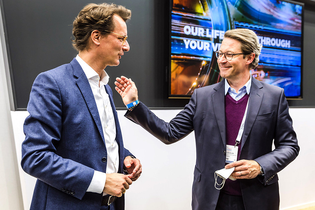 Urheberrechtlich geschuetzte Aufnahmen. Jede Verwendung ist honorarpflichtig und muss beim Urheber angezeigt werden!  [CREDIT: Lars Berg / WWW.LARSBERG.EU - Lars Berg, Von der Tinnenstrasse 13, 48145 Muenster, Germany, mobile +49 179 1379630, Bank: Commerzbank Mnster, IBAN: DE09 4008 0040 0600 9372 00 BIC: DRES DE FF 400, Finanzamt Muenster-Innenstadt, Steuernummer 337/5017/1774, USt-IdNr. DE247738150 - Verwendung nur gegen Namensnennung, Beleg und Honorar entsprechend aktueller MFMPreisliste zzgl. 7 Prozent MwSt - Bei der Verwendung ausserhalb journalistischer Berichterstattung (z.B. Werbung etc.) bitte vorher mit dem Autor Kontakt aufnehmen. Es wird grundsaetzlich keine Einholung von Persoenlichkeits-, Kunst- oder Markenrechten zugesichert, es sei denn, dies ist hier in der Bildbeschriftung ausdruecklich vermerkt. Die Einholung dieser Rechte obliegt dem Nutzer. Es gelten die unter WWW.LARSBERG.EU aufgefuehrten AGB. - NO MODEL RELEASE - ]