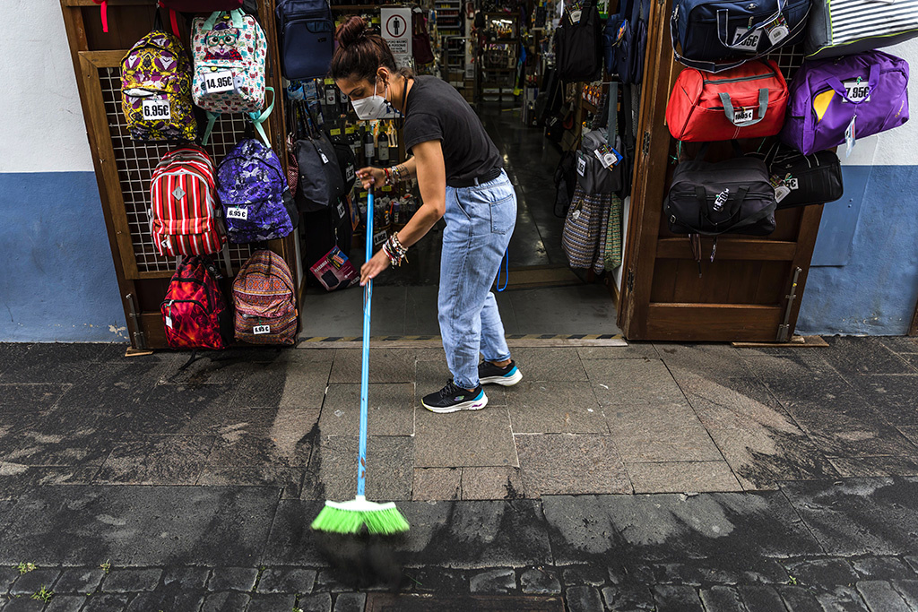 Urheberrechtlich geschuetzte Aufnahmen. Jede Verwendung ist honorarpflichtig und muss beim Urheber angezeigt werden!  [CREDIT: Lars Berg / WWW.LARSBERG.EU - Lars Berg, Von der Tinnenstrasse 13, 48145 Muenster, Germany, mobile +49 179 1379630, Bank: Commerzbank Mnster, IBAN: DE09 4008 0040 0600 9372 00 BIC: DRES DE FF 400, Finanzamt Muenster-Innenstadt, Steuernummer 337/5017/1774, USt-IdNr. DE247738150 - Verwendung nur gegen Namensnennung, Beleg und Honorar entsprechend aktueller MFMPreisliste zzgl. 7 Prozent MwSt - Bei der Verwendung ausserhalb journalistischer Berichterstattung (z.B. Werbung etc.) bitte vorher mit dem Autor Kontakt aufnehmen. Es wird grundsaetzlich keine Einholung von Persoenlichkeits-, Kunst- oder Markenrechten zugesichert, es sei denn, dies ist hier in der Bildbeschriftung ausdruecklich vermerkt. Die Einholung dieser Rechte obliegt dem Nutzer. Es gelten die unter WWW.LARSBERG.EU aufgefuehrten AGB. - NO MODEL RELEASE - ]