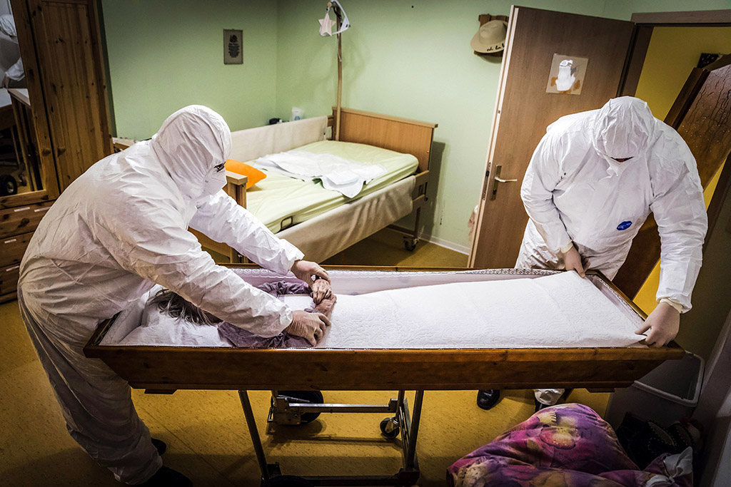 Urheberrechtlich geschuetzte Aufnahmen. Jede Verwendung ist honorarpflichtig und muss beim Urheber angezeigt werden!  [CREDIT: Lars Berg / WWW.LARSBERG.EU - Lars Berg, Von der Tinnenstrasse 13, 48145 Muenster, Germany, mobile +49 179 1379630, Bank: Commerzbank Mnster, IBAN: DE09 4008 0040 0600 9372 00 BIC: DRES DE FF 400, Finanzamt Muenster-Innenstadt, Steuernummer 337/5017/1774, USt-IdNr. DE247738150 - Verwendung nur gegen Namensnennung, Beleg und Honorar entsprechend aktueller MFMPreisliste zzgl. 7 Prozent MwSt - Bei der Verwendung ausserhalb journalistischer Berichterstattung (z.B. Werbung etc.) bitte vorher mit dem Autor Kontakt aufnehmen. Es wird grundsaetzlich keine Einholung von Persoenlichkeits-, Kunst- oder Markenrechten zugesichert, es sei denn, dies ist hier in der Bildbeschriftung ausdruecklich vermerkt. Die Einholung dieser Rechte obliegt dem Nutzer. Es gelten die unter WWW.LARSBERG.EU aufgefuehrten AGB. - NO MODEL RELEASE - ]