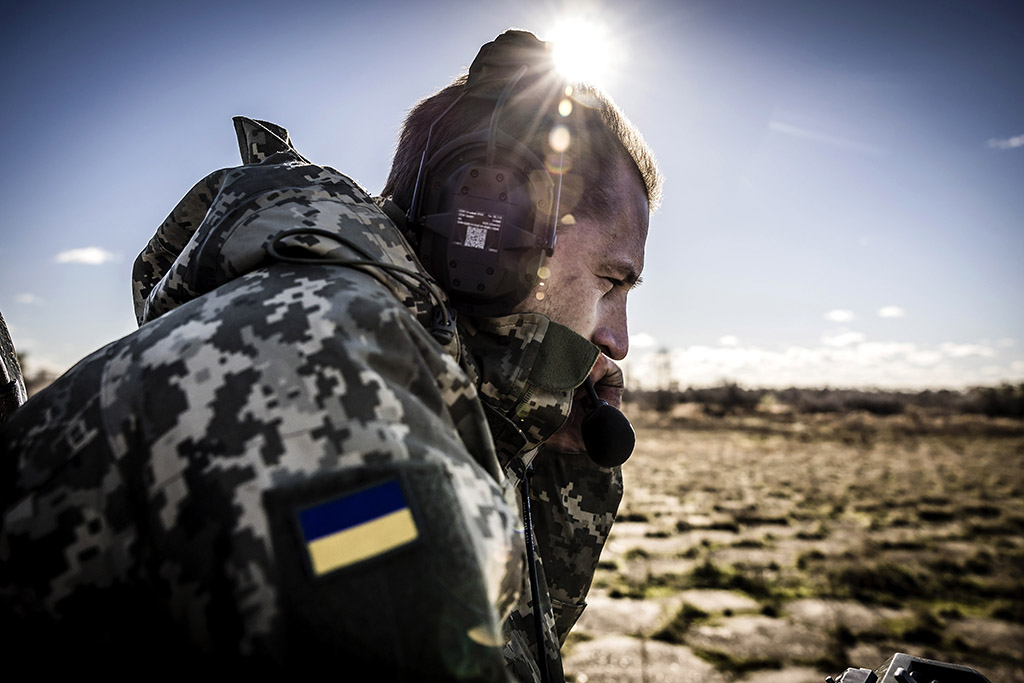 Urheberrechtlich geschuetzte Aufnahmen. Jede Verwendung ist honorarpflichtig und muss beim Urheber angezeigt werden!  [CREDIT: Lars Berg / WWW.LARSBERG.EU - Lars Berg, Von der Tinnenstrasse 13, 48145 Muenster, Germany, mobile +49 179 1379630, Bank: Commerzbank Mnster, IBAN: DE09 4008 0040 0600 9372 00 BIC: DRES DE FF 400, Finanzamt Muenster-Innenstadt, Steuernummer 337/5017/1774, USt-IdNr. DE247738150 - Verwendung nur gegen Namensnennung, Beleg und Honorar entsprechend aktueller MFMPreisliste zzgl. 7 Prozent MwSt - Bei der Verwendung ausserhalb journalistischer Berichterstattung (z.B. Werbung etc.) bitte vorher mit dem Autor Kontakt aufnehmen. Es wird grundsaetzlich keine Einholung von Persoenlichkeits-, Kunst- oder Markenrechten zugesichert, es sei denn, dies ist hier in der Bildbeschriftung ausdruecklich vermerkt. Die Einholung dieser Rechte obliegt dem Nutzer. Es gelten die unter WWW.LARSBERG.EU aufgefuehrten AGB. - NO MODEL RELEASE - ]