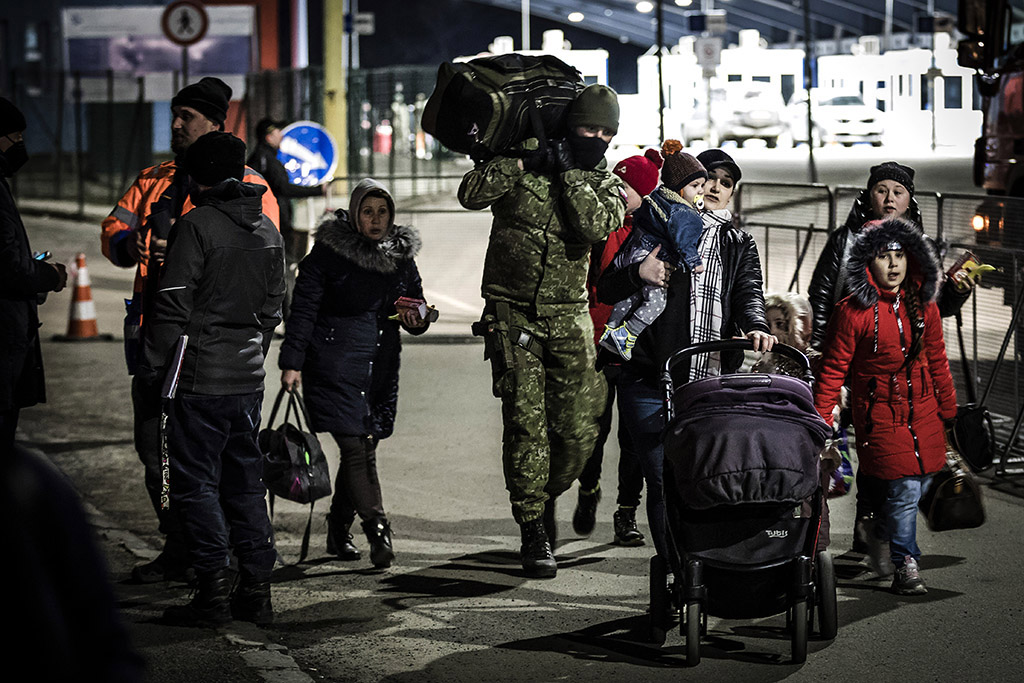 Urheberrechtlich geschuetzte Aufnahmen. Jede Verwendung ist honorarpflichtig und muss beim Urheber angezeigt werden!  [CREDIT: Lars Berg / WWW.LARSBERG.EU - Lars Berg, Von der Tinnenstrasse 13, 48145 Muenster, Germany, mobile +49 179 1379630, Bank: Commerzbank Mnster, IBAN: DE09 4008 0040 0600 9372 00 BIC: DRES DE FF 400, Finanzamt Muenster-Innenstadt, Steuernummer 337/5017/1774, USt-IdNr. DE247738150 - Verwendung nur gegen Namensnennung, Beleg und Honorar entsprechend aktueller MFMPreisliste zzgl. 7 Prozent MwSt - Bei der Verwendung ausserhalb journalistischer Berichterstattung (z.B. Werbung etc.) bitte vorher mit dem Autor Kontakt aufnehmen. Es wird grundsaetzlich keine Einholung von Persoenlichkeits-, Kunst- oder Markenrechten zugesichert, es sei denn, dies ist hier in der Bildbeschriftung ausdruecklich vermerkt. Die Einholung dieser Rechte obliegt dem Nutzer. Es gelten die unter WWW.LARSBERG.EU aufgefuehrten AGB. - NO MODEL RELEASE - ]