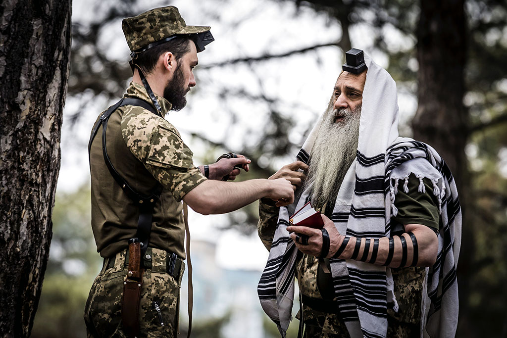 Urheberrechtlich geschuetzte Aufnahmen. Jede Verwendung ist honorarpflichtig und muss beim Urheber angezeigt werden!  [CREDIT: Lars Berg / WWW.LARSBERG.EU - Lars Berg, Von der Tinnenstrasse 13, 48145 Muenster, Germany, mobile +49 179 1379630, Bank: Commerzbank Mnster, IBAN: DE09 4008 0040 0600 9372 00 BIC: DRES DE FF 400, Finanzamt Muenster-Innenstadt, Steuernummer 337/5017/1774, USt-IdNr. DE247738150 - Verwendung nur gegen Namensnennung, Beleg und Honorar entsprechend aktueller MFMPreisliste zzgl. 7 Prozent MwSt - Bei der Verwendung ausserhalb journalistischer Berichterstattung (z.B. Werbung etc.) bitte vorher mit dem Autor Kontakt aufnehmen. Es wird grundsaetzlich keine Einholung von Persoenlichkeits-, Kunst- oder Markenrechten zugesichert, es sei denn, dies ist hier in der Bildbeschriftung ausdruecklich vermerkt. Die Einholung dieser Rechte obliegt dem Nutzer. Es gelten die unter WWW.LARSBERG.EU aufgefuehrten AGB. - NO MODEL RELEASE - ]