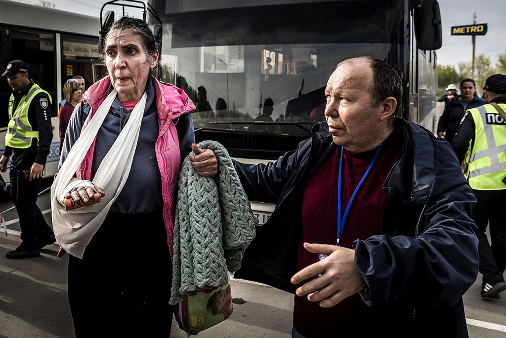 Urheberrechtlich geschuetzte Aufnahmen. Jede Verwendung ist honorarpflichtig und muss beim Urheber angezeigt werden!  [CREDIT: Lars Berg / WWW.LARSBERG.EU - Lars Berg, Von der Tinnenstrasse 13, 48145 Muenster, Germany, mobile +49 179 1379630, Bank: Commerzbank Mnster, IBAN: DE09 4008 0040 0600 9372 00 BIC: DRES DE FF 400, Finanzamt Muenster-Innenstadt, Steuernummer 337/5017/1774, USt-IdNr. DE247738150 - Verwendung nur gegen Namensnennung, Beleg und Honorar entsprechend aktueller MFMPreisliste zzgl. 7 Prozent MwSt - Bei der Verwendung ausserhalb journalistischer Berichterstattung (z.B. Werbung etc.) bitte vorher mit dem Autor Kontakt aufnehmen. Es wird grundsaetzlich keine Einholung von Persoenlichkeits-, Kunst- oder Markenrechten zugesichert, es sei denn, dies ist hier in der Bildbeschriftung ausdruecklich vermerkt. Die Einholung dieser Rechte obliegt dem Nutzer. Es gelten die unter WWW.LARSBERG.EU aufgefuehrten AGB. - NO MODEL RELEASE - ]