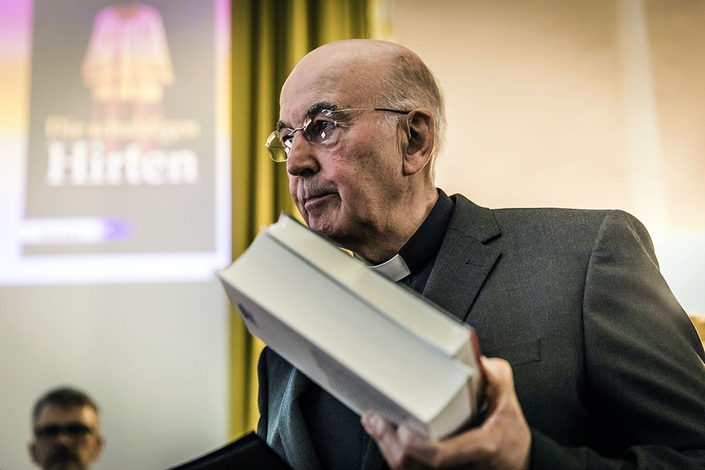 Urheberrechtlich geschuetzte Aufnahmen. Jede Verwendung ist honorarpflichtig und muss beim Urheber angezeigt werden!  [CREDIT: Lars Berg / WWW.LARSBERG.EU - Lars Berg, Von der Tinnenstrasse 13, 48145 Muenster, Germany, mobile +49 179 1379630, Bank: Commerzbank Mnster, IBAN: DE09 4008 0040 0600 9372 00 BIC: DRES DE FF 400, Finanzamt Muenster-Innenstadt, Steuernummer 337/5017/1774, USt-IdNr. DE247738150 - Verwendung nur gegen Namensnennung, Beleg und Honorar entsprechend aktueller MFMPreisliste zzgl. 7 Prozent MwSt - Bei der Verwendung ausserhalb journalistischer Berichterstattung (z.B. Werbung etc.) bitte vorher mit dem Autor Kontakt aufnehmen. Es wird grundsaetzlich keine Einholung von Persoenlichkeits-, Kunst- oder Markenrechten zugesichert, es sei denn, dies ist hier in der Bildbeschriftung ausdruecklich vermerkt. Die Einholung dieser Rechte obliegt dem Nutzer. Es gelten die unter WWW.LARSBERG.EU aufgefuehrten AGB. - NO MODEL RELEASE - ]