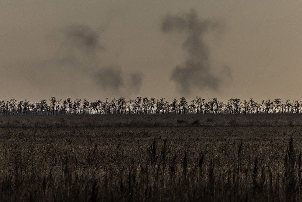 Urheberrechtlich geschuetzte Aufnahmen. Jede Verwendung ist honorarpflichtig und muss beim Urheber angezeigt werden!  [CREDIT: Lars Berg / WWW.LARSBERG.EU - Lars Berg, Von der Tinnenstrasse 13, 48145 Muenster, Germany, mobile +49 179 1379630, Bank: Commerzbank Mnster, IBAN: DE09 4008 0040 0600 9372 00 BIC: DRES DE FF 400, Finanzamt Muenster-Innenstadt, Steuernummer 337/5017/1774, USt-IdNr. DE247738150 - Verwendung nur gegen Namensnennung, Beleg und Honorar entsprechend aktueller MFMPreisliste zzgl. 7 Prozent MwSt - Bei der Verwendung ausserhalb journalistischer Berichterstattung (z.B. Werbung etc.) bitte vorher mit dem Autor Kontakt aufnehmen. Es wird grundsaetzlich keine Einholung von Persoenlichkeits-, Kunst- oder Markenrechten zugesichert, es sei denn, dies ist hier in der Bildbeschriftung ausdruecklich vermerkt. Die Einholung dieser Rechte obliegt dem Nutzer. Es gelten die unter WWW.LARSBERG.EU aufgefuehrten AGB. - NO MODEL RELEASE - ]