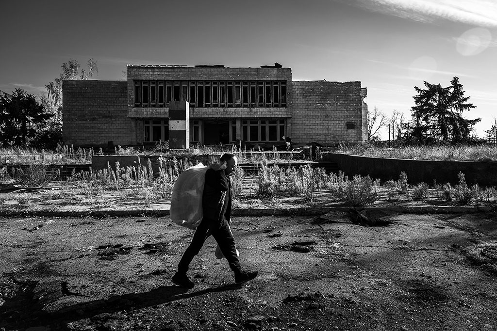 Urheberrechtlich geschuetzte Aufnahmen. Jede Verwendung ist honorarpflichtig und muss beim Urheber angezeigt werden!  [CREDIT: Lars Berg / WWW.LARSBERG.EU - Lars Berg, Von der Tinnenstrasse 13, 48145 Muenster, Germany, mobile +49 179 1379630, Bank: Commerzbank Mnster, IBAN: DE09 4008 0040 0600 9372 00 BIC: DRES DE FF 400, Finanzamt Muenster-Innenstadt, Steuernummer 337/5017/1774, USt-IdNr. DE247738150 - Verwendung nur gegen Namensnennung, Beleg und Honorar entsprechend aktueller MFMPreisliste zzgl. 7 Prozent MwSt - Bei der Verwendung ausserhalb journalistischer Berichterstattung (z.B. Werbung etc.) bitte vorher mit dem Autor Kontakt aufnehmen. Es wird grundsaetzlich keine Einholung von Persoenlichkeits-, Kunst- oder Markenrechten zugesichert, es sei denn, dies ist hier in der Bildbeschriftung ausdruecklich vermerkt. Die Einholung dieser Rechte obliegt dem Nutzer. Es gelten die unter WWW.LARSBERG.EU aufgefuehrten AGB. - NO MODEL RELEASE - ]