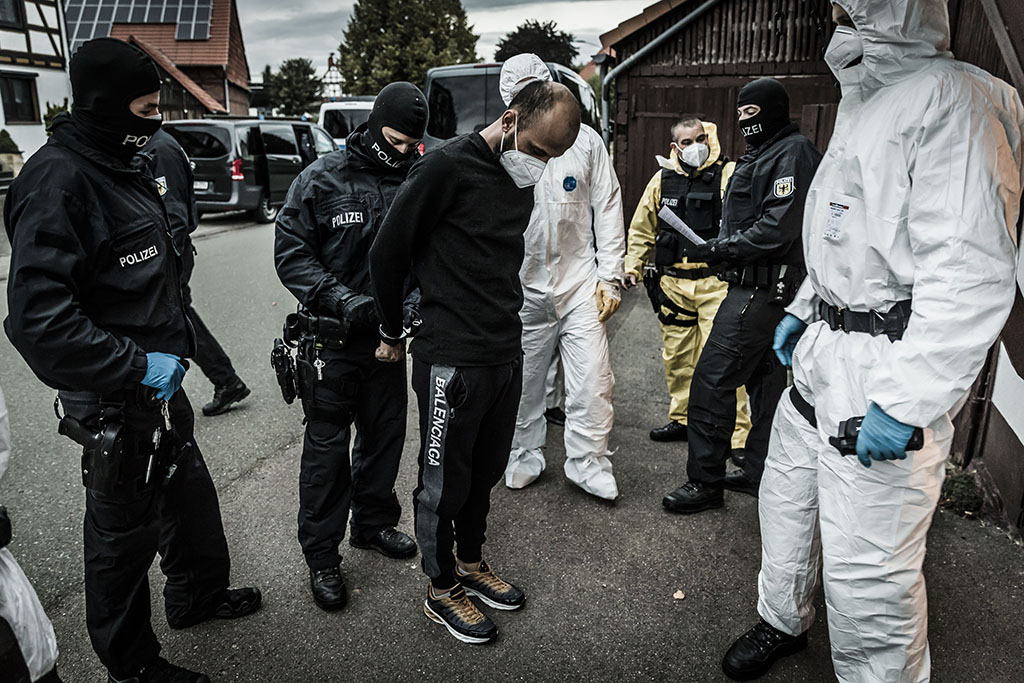 Urheberrechtlich geschuetzte Aufnahmen. Jede Verwendung ist honorarpflichtig und muss beim Urheber angezeigt werden!  [CREDIT: Lars Berg / WWW.LARSBERG.EU - Lars Berg, Von der Tinnenstrasse 13, 48145 Muenster, Germany, mobile +49 179 1379630, Bank: Commerzbank Mnster, IBAN: DE09 4008 0040 0600 9372 00 BIC: DRES DE FF 400, Finanzamt Muenster-Innenstadt, Steuernummer 337/5017/1774, USt-IdNr. DE247738150 - Verwendung nur gegen Namensnennung, Beleg und Honorar entsprechend aktueller MFMPreisliste zzgl. 7 Prozent MwSt - Bei der Verwendung ausserhalb journalistischer Berichterstattung (z.B. Werbung etc.) bitte vorher mit dem Autor Kontakt aufnehmen. Es wird grundsaetzlich keine Einholung von Persoenlichkeits-, Kunst- oder Markenrechten zugesichert, es sei denn, dies ist hier in der Bildbeschriftung ausdruecklich vermerkt. Die Einholung dieser Rechte obliegt dem Nutzer. Es gelten die unter WWW.LARSBERG.EU aufgefuehrten AGB. - NO MODEL RELEASE - ]
