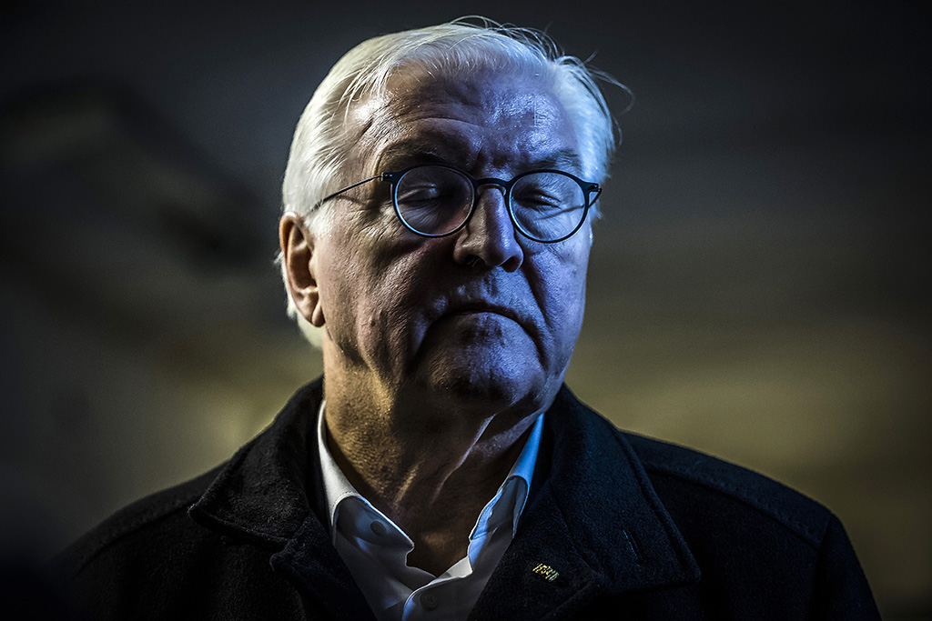 Urheberrechtlich geschuetzte Aufnahmen. Jede Verwendung ist honorarpflichtig und muss beim Urheber angezeigt werden!  [CREDIT: Lars Berg / WWW.LARSBERG.EU - Lars Berg, Von der Tinnenstrasse 13, 48145 Muenster, Germany, mobile +49 179 1379630, Bank: Commerzbank Mnster, IBAN: DE09 4008 0040 0600 9372 00 BIC: DRES DE FF 400, Finanzamt Muenster-Innenstadt, Steuernummer 337/5017/1774, USt-IdNr. DE247738150 - Verwendung nur gegen Namensnennung, Beleg und Honorar entsprechend aktueller MFMPreisliste zzgl. 7 Prozent MwSt - Bei der Verwendung ausserhalb journalistischer Berichterstattung (z.B. Werbung etc.) bitte vorher mit dem Autor Kontakt aufnehmen. Es wird grundsaetzlich keine Einholung von Persoenlichkeits-, Kunst- oder Markenrechten zugesichert, es sei denn, dies ist hier in der Bildbeschriftung ausdruecklich vermerkt. Die Einholung dieser Rechte obliegt dem Nutzer. Es gelten die unter WWW.LARSBERG.EU aufgefuehrten AGB. - NO MODEL RELEASE - ]