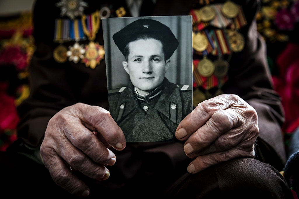 Urheberrechtlich geschuetzte Aufnahmen. Jede Verwendung ist honorarpflichtig und muss beim Urheber angezeigt werden!  [CREDIT: Lars Berg / WWW.LARSBERG.EU - Lars Berg, Von der Tinnenstrasse 13, 48145 Muenster, Germany, mobile +49 179 1379630, Bank: Commerzbank Mnster, IBAN: DE09 4008 0040 0600 9372 00 BIC: DRES DE FF 400, Finanzamt Muenster-Innenstadt, Steuernummer 337/5017/1774, USt-IdNr. DE247738150 - Verwendung nur gegen Namensnennung, Beleg und Honorar entsprechend aktueller MFMPreisliste zzgl. 7 Prozent MwSt - Bei der Verwendung ausserhalb journalistischer Berichterstattung (z.B. Werbung etc.) bitte vorher mit dem Autor Kontakt aufnehmen. Es wird grundsaetzlich keine Einholung von Persoenlichkeits-, Kunst- oder Markenrechten zugesichert, es sei denn, dies ist hier in der Bildbeschriftung ausdruecklich vermerkt. Die Einholung dieser Rechte obliegt dem Nutzer. Es gelten die unter WWW.LARSBERG.EU aufgefuehrten AGB. - NO MODEL RELEASE - ]