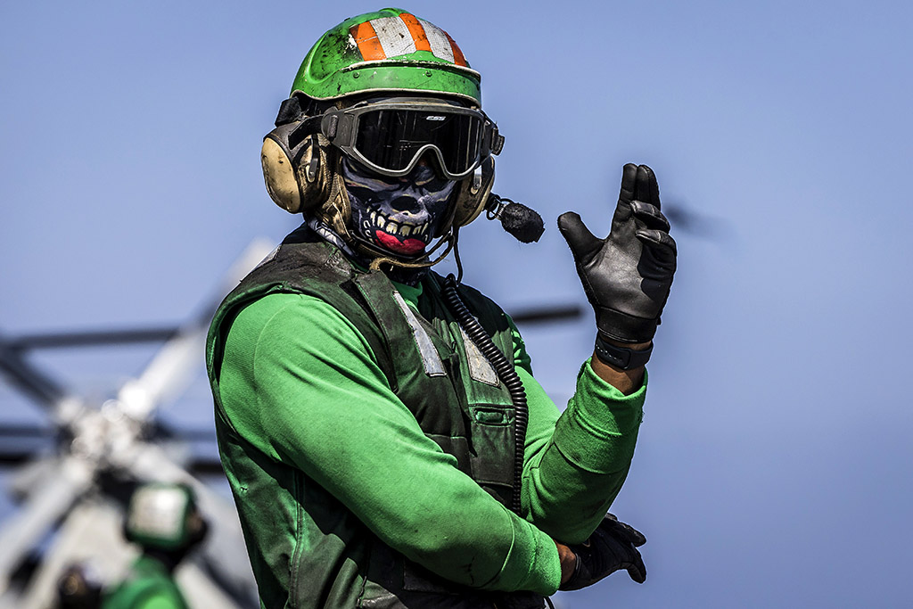 Urheberrechtlich geschuetzte Aufnahmen. Jede Verwendung ist honorarpflichtig und muss beim Urheber angezeigt werden!

[CREDIT: Lars Berg / WWW.LARSBERG.EU - Lars Berg, Von der Tinnenstrasse 13, 48145 Muenster, Germany, mobile +49 179 1379630, Bank: Commerzbank Mnster, IBAN: DE09 4008 0040 0600 9372 00 BIC: DRES DE FF 400, Finanzamt Muenster-Innenstadt, Steuernummer 337/5017/1774, USt-IdNr. DE247738150 - Verwendung nur gegen Namensnennung, Beleg und Honorar entsprechend aktueller MFMPreisliste zzgl. 7 Prozent MwSt - Bei der Verwendung ausserhalb journalistischer Berichterstattung (z.B. Werbung etc.) bitte vorher mit dem Autor Kontakt aufnehmen. Es wird grundsaetzlich keine Einholung von Persoenlichkeits-, Kunst- oder Markenrechten zugesichert, es sei denn, dies ist hier in der Bildbeschriftung ausdruecklich vermerkt. Die Einholung dieser Rechte obliegt dem Nutzer. Es gelten die unter WWW.LARSBERG.EU aufgefuehrten AGB. - NO MODEL RELEASE - ]