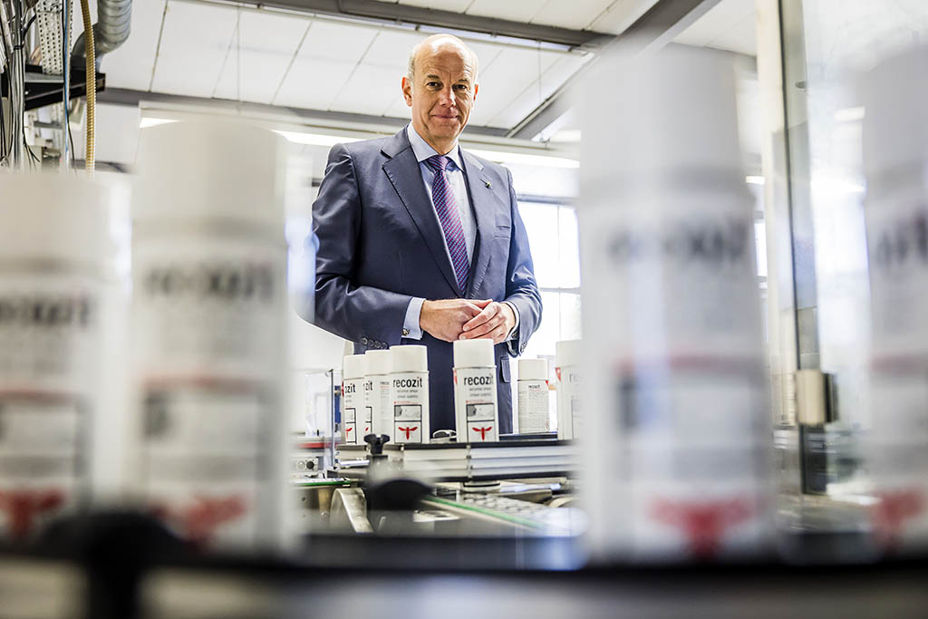 Urheberrechtlich geschuetzte Aufnahmen. Jede Verwendung ist honorarpflichtig und muss beim Urheber angezeigt werden!  [CREDIT: Lars Berg / WWW.LARSBERG.EU - Lars Berg, Von der Tinnenstrasse 13, 48145 Muenster, Germany, mobile +49 179 1379630, Bank: Commerzbank Mnster, IBAN: DE09 4008 0040 0600 9372 00 BIC: DRES DE FF 400, Finanzamt Muenster-Innenstadt, Steuernummer 337/5017/1774, USt-IdNr. DE247738150 - Verwendung nur gegen Namensnennung, Beleg und Honorar entsprechend aktueller MFMPreisliste zzgl. 7 Prozent MwSt - Bei der Verwendung ausserhalb journalistischer Berichterstattung (z.B. Werbung etc.) bitte vorher mit dem Autor Kontakt aufnehmen. Es wird grundsaetzlich keine Einholung von Persoenlichkeits-, Kunst- oder Markenrechten zugesichert, es sei denn, dies ist hier in der Bildbeschriftung ausdruecklich vermerkt. Die Einholung dieser Rechte obliegt dem Nutzer. Es gelten die unter WWW.LARSBERG.EU aufgefuehrten AGB. - NO MODEL RELEASE - ]