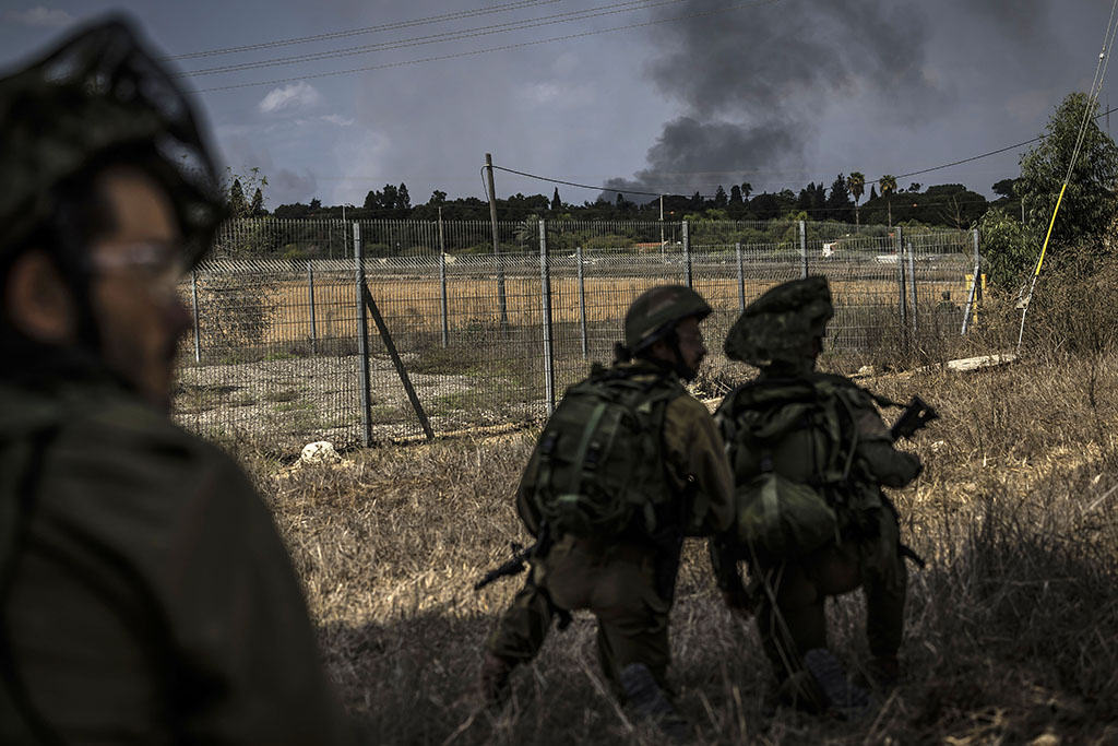 Urheberrechtlich geschuetzte Aufnahmen. Jede Verwendung ist honorarpflichtig und muss beim Urheber angezeigt werden!  [CREDIT: Lars Berg / WWW.LARSBERG.EU - Lars Berg, Von der Tinnenstrasse 13, 48145 Muenster, Germany, mobile +49 179 1379630, Bank: Commerzbank Mnster, IBAN: DE09 4008 0040 0600 9372 00 BIC: DRES DE FF 400, Finanzamt Muenster-Innenstadt, Steuernummer 337/5017/1774, USt-IdNr. DE247738150 - Verwendung nur gegen Namensnennung, Beleg und Honorar entsprechend aktueller MFMPreisliste zzgl. 7 Prozent MwSt - Bei der Verwendung ausserhalb journalistischer Berichterstattung (z.B. Werbung etc.) bitte vorher mit dem Autor Kontakt aufnehmen. Es wird grundsaetzlich keine Einholung von Persoenlichkeits-, Kunst- oder Markenrechten zugesichert, es sei denn, dies ist hier in der Bildbeschriftung ausdruecklich vermerkt. Die Einholung dieser Rechte obliegt dem Nutzer. Es gelten die unter WWW.LARSBERG.EU aufgefuehrten AGB. - NO MODEL RELEASE - ]