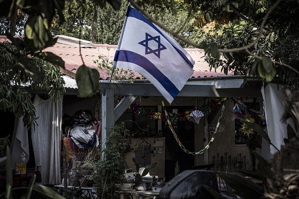 Urheberrechtlich geschuetzte Aufnahmen. Jede Verwendung ist honorarpflichtig und muss beim Urheber angezeigt werden!  [CREDIT: Lars Berg / WWW.LARSBERG.EU - Lars Berg, Von der Tinnenstrasse 13, 48145 Muenster, Germany, mobile +49 179 1379630, Bank: Commerzbank Mnster, IBAN: DE09 4008 0040 0600 9372 00 BIC: DRES DE FF 400, Finanzamt Muenster-Innenstadt, Steuernummer 337/5017/1774, USt-IdNr. DE247738150 - Verwendung nur gegen Namensnennung, Beleg und Honorar entsprechend aktueller MFMPreisliste zzgl. 7 Prozent MwSt - Bei der Verwendung ausserhalb journalistischer Berichterstattung (z.B. Werbung etc.) bitte vorher mit dem Autor Kontakt aufnehmen. Es wird grundsaetzlich keine Einholung von Persoenlichkeits-, Kunst- oder Markenrechten zugesichert, es sei denn, dies ist hier in der Bildbeschriftung ausdruecklich vermerkt. Die Einholung dieser Rechte obliegt dem Nutzer. Es gelten die unter WWW.LARSBERG.EU aufgefuehrten AGB. - NO MODEL RELEASE - ]