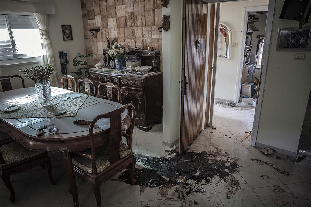 Urheberrechtlich geschuetzte Aufnahmen. Jede Verwendung ist honorarpflichtig und muss beim Urheber angezeigt werden!  [CREDIT: Lars Berg / WWW.LARSBERG.EU - Lars Berg, Von der Tinnenstrasse 13, 48145 Muenster, Germany, mobile +49 179 1379630, Bank: Commerzbank Mnster, IBAN: DE09 4008 0040 0600 9372 00 BIC: DRES DE FF 400, Finanzamt Muenster-Innenstadt, Steuernummer 337/5017/1774, USt-IdNr. DE247738150 - Verwendung nur gegen Namensnennung, Beleg und Honorar entsprechend aktueller MFMPreisliste zzgl. 7 Prozent MwSt - Bei der Verwendung ausserhalb journalistischer Berichterstattung (z.B. Werbung etc.) bitte vorher mit dem Autor Kontakt aufnehmen. Es wird grundsaetzlich keine Einholung von Persoenlichkeits-, Kunst- oder Markenrechten zugesichert, es sei denn, dies ist hier in der Bildbeschriftung ausdruecklich vermerkt. Die Einholung dieser Rechte obliegt dem Nutzer. Es gelten die unter WWW.LARSBERG.EU aufgefuehrten AGB. - NO MODEL RELEASE - ]