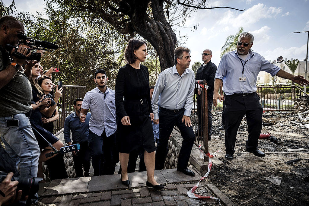 Urheberrechtlich geschuetzte Aufnahmen. Jede Verwendung ist honorarpflichtig und muss beim Urheber angezeigt werden!  [CREDIT: Lars Berg / WWW.LARSBERG.EU - Lars Berg, Von der Tinnenstrasse 13, 48145 Muenster, Germany, mobile +49 179 1379630, Bank: Commerzbank Mnster, IBAN: DE09 4008 0040 0600 9372 00 BIC: DRES DE FF 400, Finanzamt Muenster-Innenstadt, Steuernummer 337/5017/1774, USt-IdNr. DE247738150 - Verwendung nur gegen Namensnennung, Beleg und Honorar entsprechend aktueller MFMPreisliste zzgl. 7 Prozent MwSt - Bei der Verwendung ausserhalb journalistischer Berichterstattung (z.B. Werbung etc.) bitte vorher mit dem Autor Kontakt aufnehmen. Es wird grundsaetzlich keine Einholung von Persoenlichkeits-, Kunst- oder Markenrechten zugesichert, es sei denn, dies ist hier in der Bildbeschriftung ausdruecklich vermerkt. Die Einholung dieser Rechte obliegt dem Nutzer. Es gelten die unter WWW.LARSBERG.EU aufgefuehrten AGB. - NO MODEL RELEASE - ]