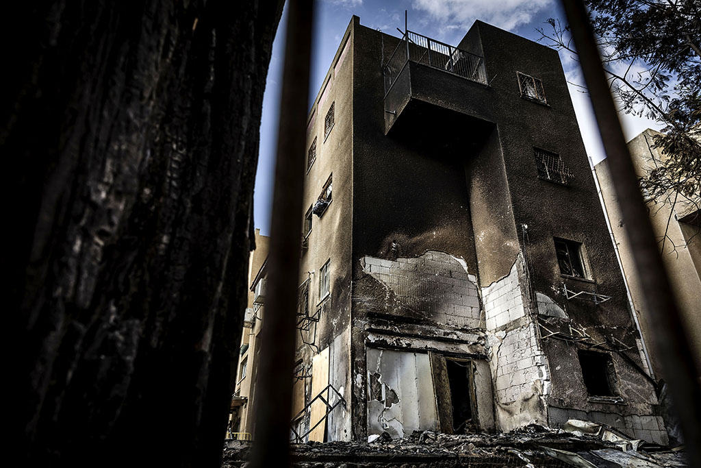 Urheberrechtlich geschuetzte Aufnahmen. Jede Verwendung ist honorarpflichtig und muss beim Urheber angezeigt werden!  [CREDIT: Lars Berg / WWW.LARSBERG.EU - Lars Berg, Von der Tinnenstrasse 13, 48145 Muenster, Germany, mobile +49 179 1379630, Bank: Commerzbank Mnster, IBAN: DE09 4008 0040 0600 9372 00 BIC: DRES DE FF 400, Finanzamt Muenster-Innenstadt, Steuernummer 337/5017/1774, USt-IdNr. DE247738150 - Verwendung nur gegen Namensnennung, Beleg und Honorar entsprechend aktueller MFMPreisliste zzgl. 7 Prozent MwSt - Bei der Verwendung ausserhalb journalistischer Berichterstattung (z.B. Werbung etc.) bitte vorher mit dem Autor Kontakt aufnehmen. Es wird grundsaetzlich keine Einholung von Persoenlichkeits-, Kunst- oder Markenrechten zugesichert, es sei denn, dies ist hier in der Bildbeschriftung ausdruecklich vermerkt. Die Einholung dieser Rechte obliegt dem Nutzer. Es gelten die unter WWW.LARSBERG.EU aufgefuehrten AGB. - NO MODEL RELEASE - ]