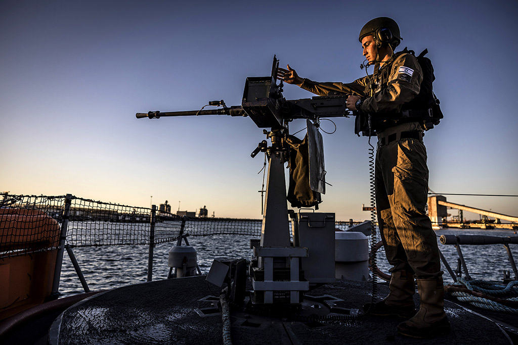 Urheberrechtlich geschuetzte Aufnahmen. Jede Verwendung ist honorarpflichtig und muss beim Urheber angezeigt werden!  [CREDIT: Lars Berg / WWW.LARSBERG.EU - Lars Berg, Von der Tinnenstrasse 13, 48145 Muenster, Germany, mobile +49 179 1379630, Bank: Commerzbank Mnster, IBAN: DE09 4008 0040 0600 9372 00 BIC: DRES DE FF 400, Finanzamt Muenster-Innenstadt, Steuernummer 337/5017/1774, USt-IdNr. DE247738150 - Verwendung nur gegen Namensnennung, Beleg und Honorar entsprechend aktueller MFMPreisliste zzgl. 7 Prozent MwSt - Bei der Verwendung ausserhalb journalistischer Berichterstattung (z.B. Werbung etc.) bitte vorher mit dem Autor Kontakt aufnehmen. Es wird grundsaetzlich keine Einholung von Persoenlichkeits-, Kunst- oder Markenrechten zugesichert, es sei denn, dies ist hier in der Bildbeschriftung ausdruecklich vermerkt. Die Einholung dieser Rechte obliegt dem Nutzer. Es gelten die unter WWW.LARSBERG.EU aufgefuehrten AGB. - NO MODEL RELEASE - ]