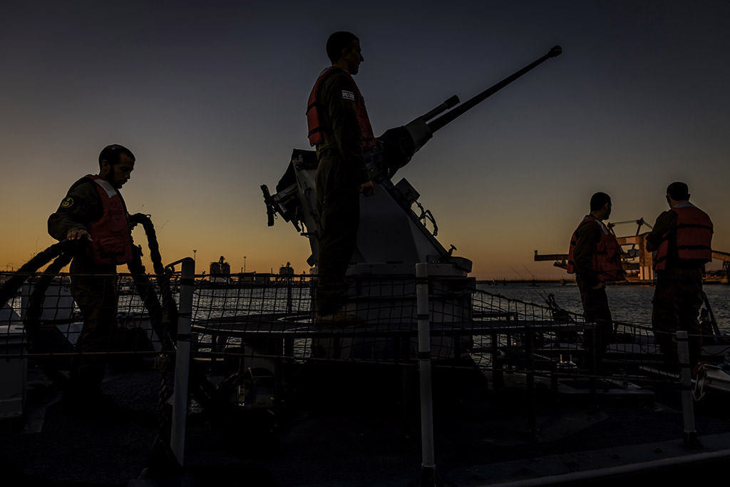 Urheberrechtlich geschuetzte Aufnahmen. Jede Verwendung ist honorarpflichtig und muss beim Urheber angezeigt werden!  [CREDIT: Lars Berg / WWW.LARSBERG.EU - Lars Berg, Von der Tinnenstrasse 13, 48145 Muenster, Germany, mobile +49 179 1379630, Bank: Commerzbank Mnster, IBAN: DE09 4008 0040 0600 9372 00 BIC: DRES DE FF 400, Finanzamt Muenster-Innenstadt, Steuernummer 337/5017/1774, USt-IdNr. DE247738150 - Verwendung nur gegen Namensnennung, Beleg und Honorar entsprechend aktueller MFMPreisliste zzgl. 7 Prozent MwSt - Bei der Verwendung ausserhalb journalistischer Berichterstattung (z.B. Werbung etc.) bitte vorher mit dem Autor Kontakt aufnehmen. Es wird grundsaetzlich keine Einholung von Persoenlichkeits-, Kunst- oder Markenrechten zugesichert, es sei denn, dies ist hier in der Bildbeschriftung ausdruecklich vermerkt. Die Einholung dieser Rechte obliegt dem Nutzer. Es gelten die unter WWW.LARSBERG.EU aufgefuehrten AGB. - NO MODEL RELEASE - ]