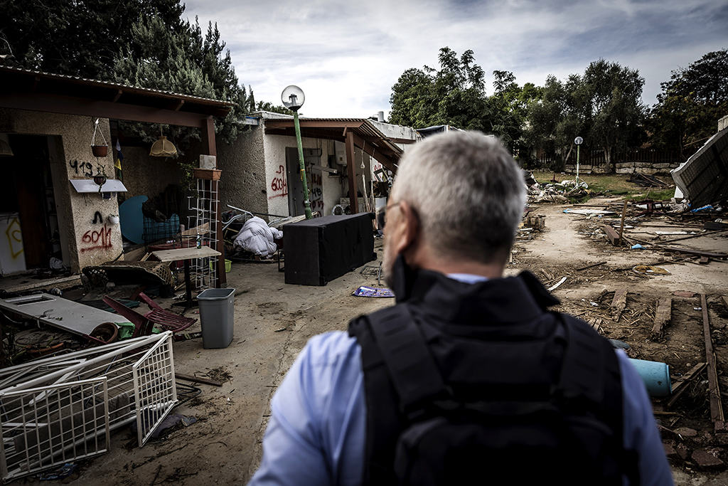 Urheberrechtlich geschuetzte Aufnahmen. Jede Verwendung ist honorarpflichtig und muss beim Urheber angezeigt werden!  [CREDIT: Lars Berg / WWW.LARSBERG.EU - Lars Berg, Von der Tinnenstrasse 13, 48145 Muenster, Germany, mobile +49 179 1379630, Bank: Commerzbank Mnster, IBAN: DE09 4008 0040 0600 9372 00 BIC: DRES DE FF 400, Finanzamt Muenster-Innenstadt, Steuernummer 337/5017/1774, USt-IdNr. DE247738150 - Verwendung nur gegen Namensnennung, Beleg und Honorar entsprechend aktueller MFMPreisliste zzgl. 7 Prozent MwSt - Bei der Verwendung ausserhalb journalistischer Berichterstattung (z.B. Werbung etc.) bitte vorher mit dem Autor Kontakt aufnehmen. Es wird grundsaetzlich keine Einholung von Persoenlichkeits-, Kunst- oder Markenrechten zugesichert, es sei denn, dies ist hier in der Bildbeschriftung ausdruecklich vermerkt. Die Einholung dieser Rechte obliegt dem Nutzer. Es gelten die unter WWW.LARSBERG.EU aufgefuehrten AGB. - NO MODEL RELEASE - ]