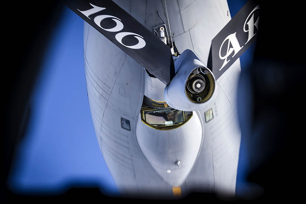 Urheberrechtlich geschuetzte Aufnahmen. Jede Verwendung ist honorarpflichtig und muss beim Urheber angezeigt werden!  [CREDIT: Lars Berg / WWW.LARSBERG.EU - Lars Berg, Von der Tinnenstrasse 13, 48145 Muenster, Germany, mobile +49 179 1379630, Bank: Commerzbank Mnster, IBAN: DE09 4008 0040 0600 9372 00 BIC: DRES DE FF 400, Finanzamt Muenster-Innenstadt, Steuernummer 337/5017/1774, USt-IdNr. DE247738150 - Verwendung nur gegen Namensnennung, Beleg und Honorar entsprechend aktueller MFMPreisliste zzgl. 7 Prozent MwSt - Bei der Verwendung ausserhalb journalistischer Berichterstattung (z.B. Werbung etc.) bitte vorher mit dem Autor Kontakt aufnehmen. Es wird grundsaetzlich keine Einholung von Persoenlichkeits-, Kunst- oder Markenrechten zugesichert, es sei denn, dies ist hier in der Bildbeschriftung ausdruecklich vermerkt. Die Einholung dieser Rechte obliegt dem Nutzer. Es gelten die unter WWW.LARSBERG.EU aufgefuehrten AGB. - NO MODEL RELEASE - ]