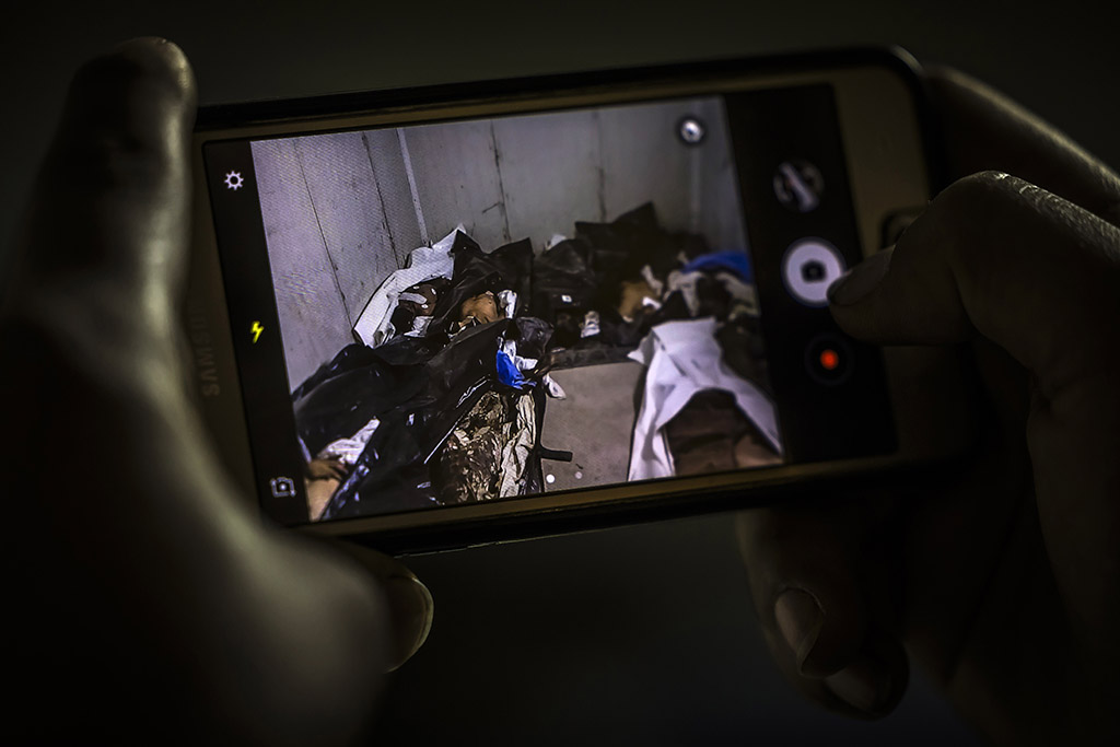 Urheberrechtlich geschuetzte Aufnahmen. Jede Verwendung ist honorarpflichtig und muss beim Urheber angezeigt werden!  [CREDIT: Lars Berg / WWW.LARSBERG.EU - Lars Berg, Von der Tinnenstrasse 13, 48145 Muenster, Germany, mobile +49 179 1379630, Bank: Commerzbank Mnster, IBAN: DE09 4008 0040 0600 9372 00 BIC: DRES DE FF 400, Finanzamt Muenster-Innenstadt, Steuernummer 337/5017/1774, USt-IdNr. DE247738150 - Verwendung nur gegen Namensnennung, Beleg und Honorar entsprechend aktueller MFMPreisliste zzgl. 7 Prozent MwSt - Bei der Verwendung ausserhalb journalistischer Berichterstattung (z.B. Werbung etc.) bitte vorher mit dem Autor Kontakt aufnehmen. Es wird grundsaetzlich keine Einholung von Persoenlichkeits-, Kunst- oder Markenrechten zugesichert, es sei denn, dies ist hier in der Bildbeschriftung ausdruecklich vermerkt. Die Einholung dieser Rechte obliegt dem Nutzer. Es gelten die unter WWW.LARSBERG.EU aufgefuehrten AGB. - NO MODEL RELEASE - ]