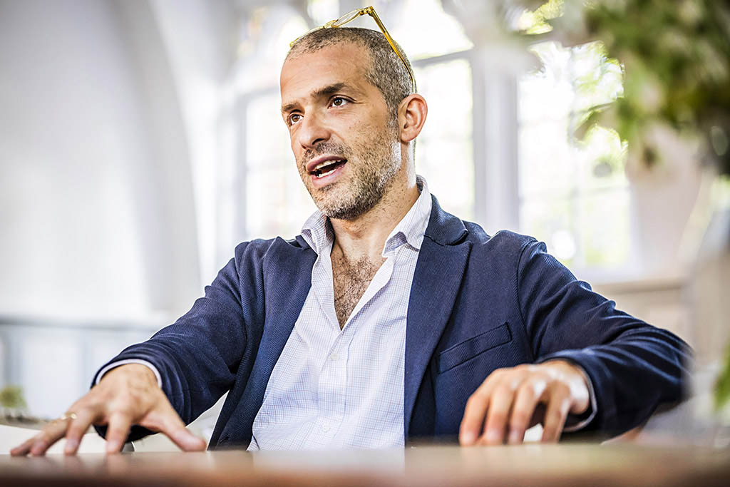 Urheberrechtlich geschuetzte Aufnahmen. Jede Verwendung ist honorarpflichtig und muss beim Urheber angezeigt werden!  [CREDIT: Lars Berg / WWW.LARSBERG.EU - Lars Berg, Von der Tinnenstrasse 13, 48145 Muenster, Germany, mobile +49 179 1379630, Bank: Commerzbank Mnster, IBAN: DE09 4008 0040 0600 9372 00 BIC: DRES DE FF 400, Finanzamt Muenster-Innenstadt, Steuernummer 337/5017/1774, USt-IdNr. DE247738150 - Verwendung nur gegen Namensnennung, Beleg und Honorar entsprechend aktueller MFMPreisliste zzgl. 7 Prozent MwSt - Bei der Verwendung ausserhalb journalistischer Berichterstattung (z.B. Werbung etc.) bitte vorher mit dem Autor Kontakt aufnehmen. Es wird grundsaetzlich keine Einholung von Persoenlichkeits-, Kunst- oder Markenrechten zugesichert, es sei denn, dies ist hier in der Bildbeschriftung ausdruecklich vermerkt. Die Einholung dieser Rechte obliegt dem Nutzer. Es gelten die unter WWW.LARSBERG.EU aufgefuehrten AGB. - NO MODEL RELEASE - ]